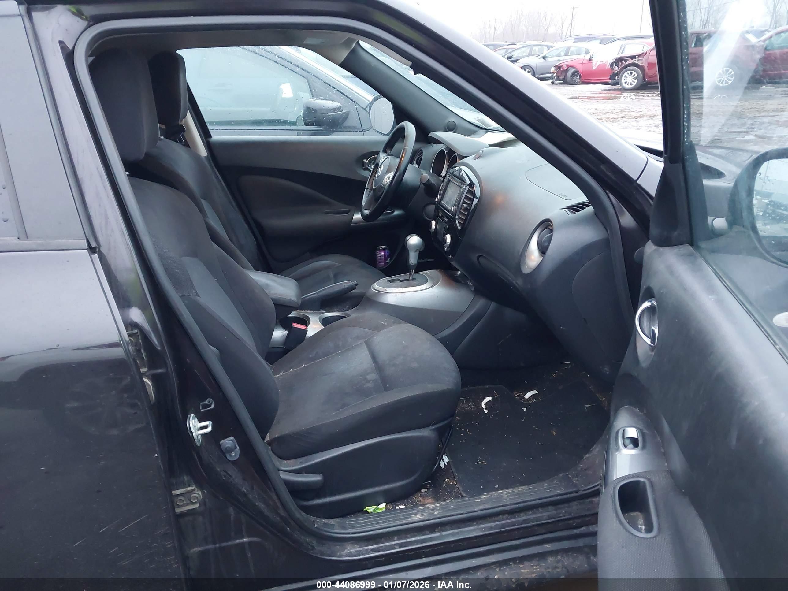 NISSAN JUKE image 5