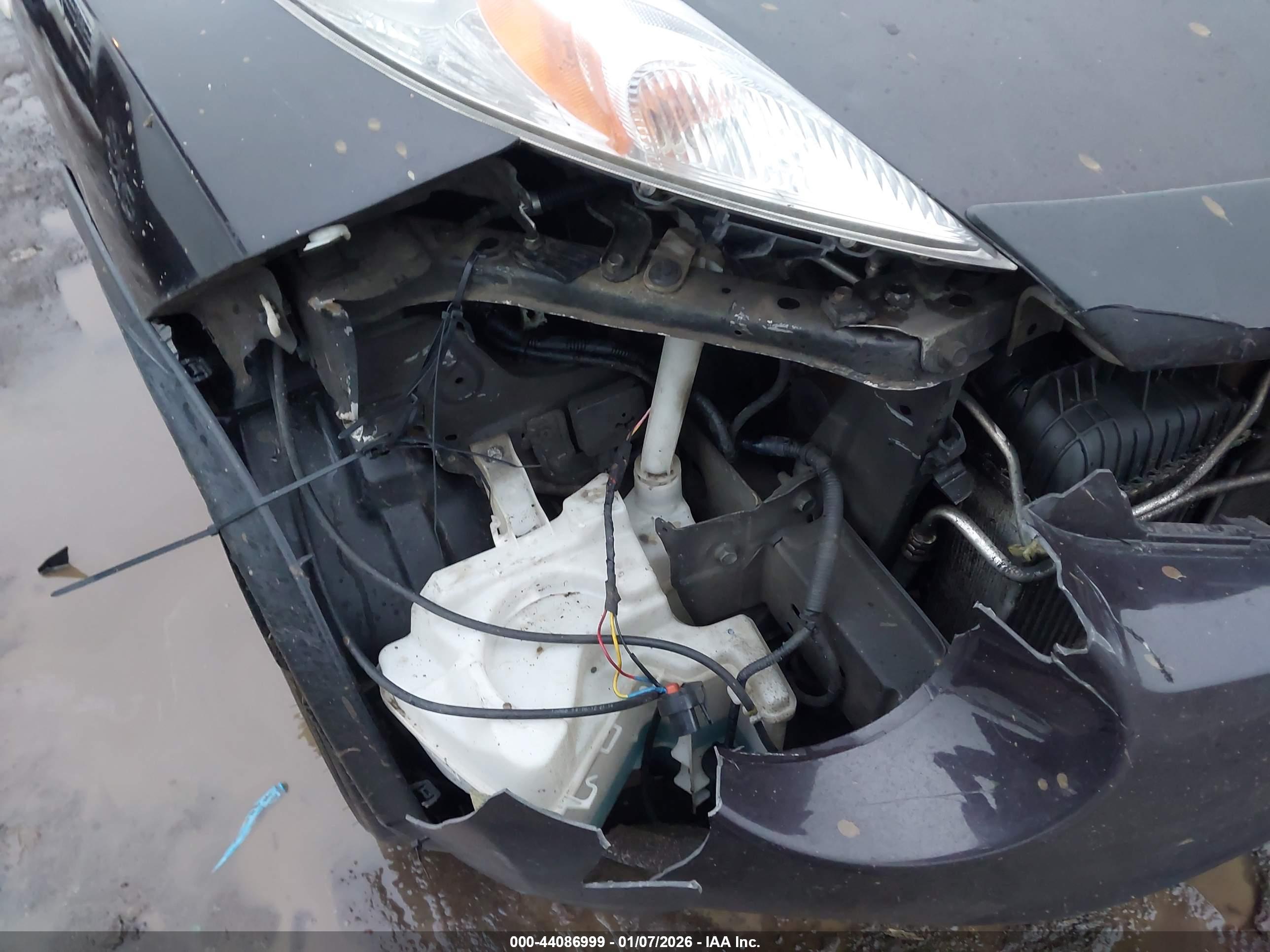 NISSAN JUKE image 6
