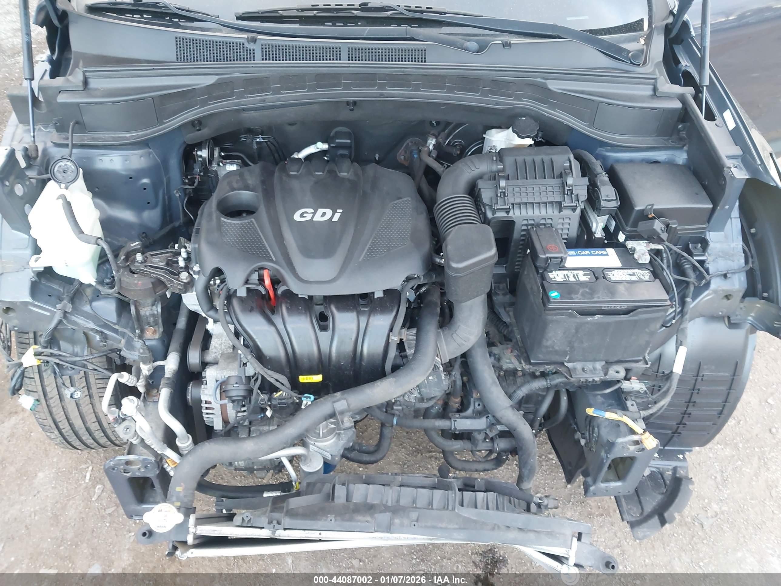 HYUNDAI SANTA image 10