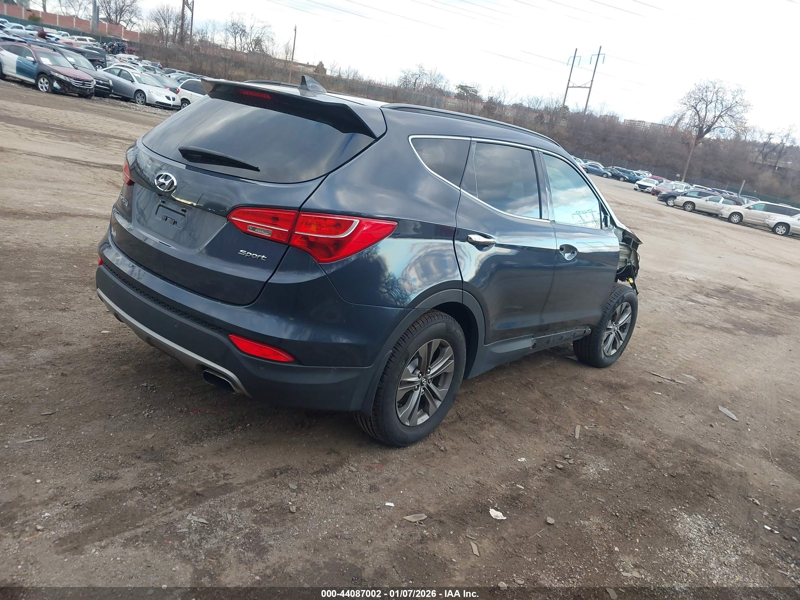 HYUNDAI SANTA image 4