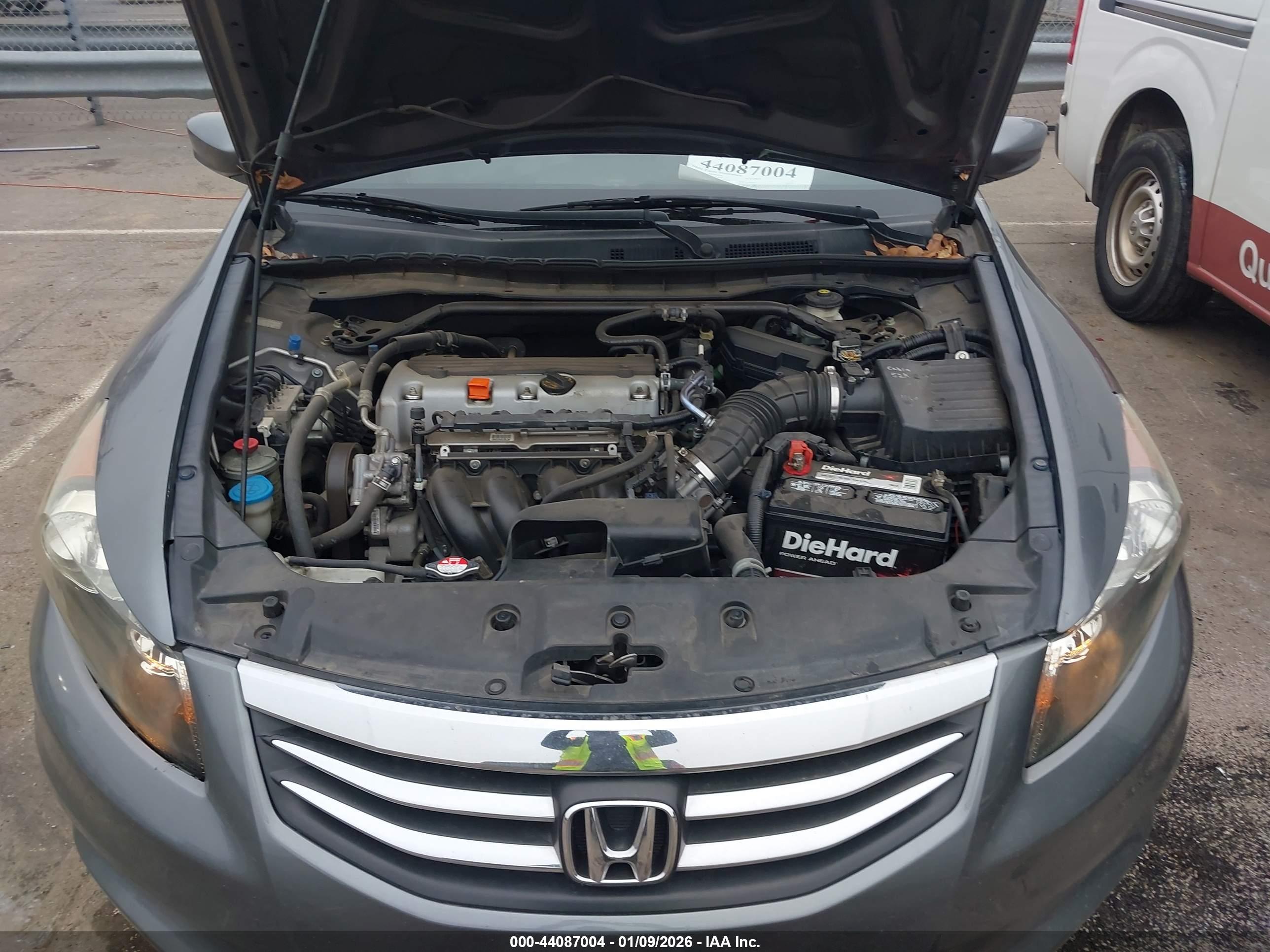 HONDA ACCORD image 10