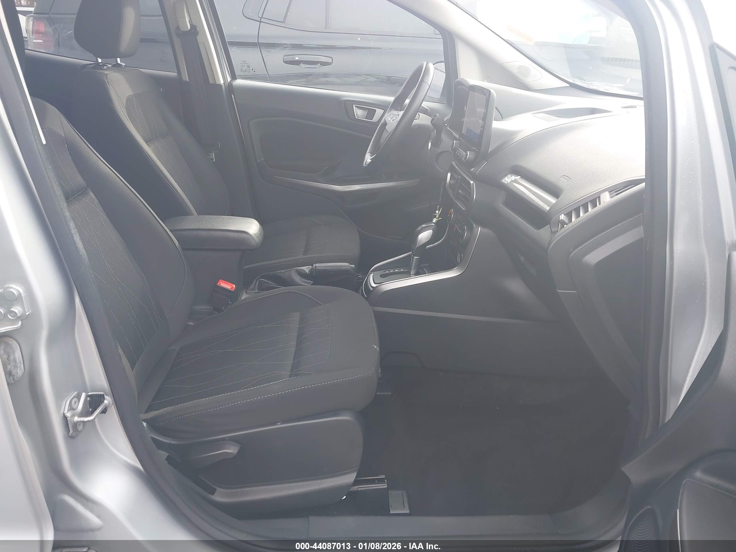 FORD ECOSPORT image 5