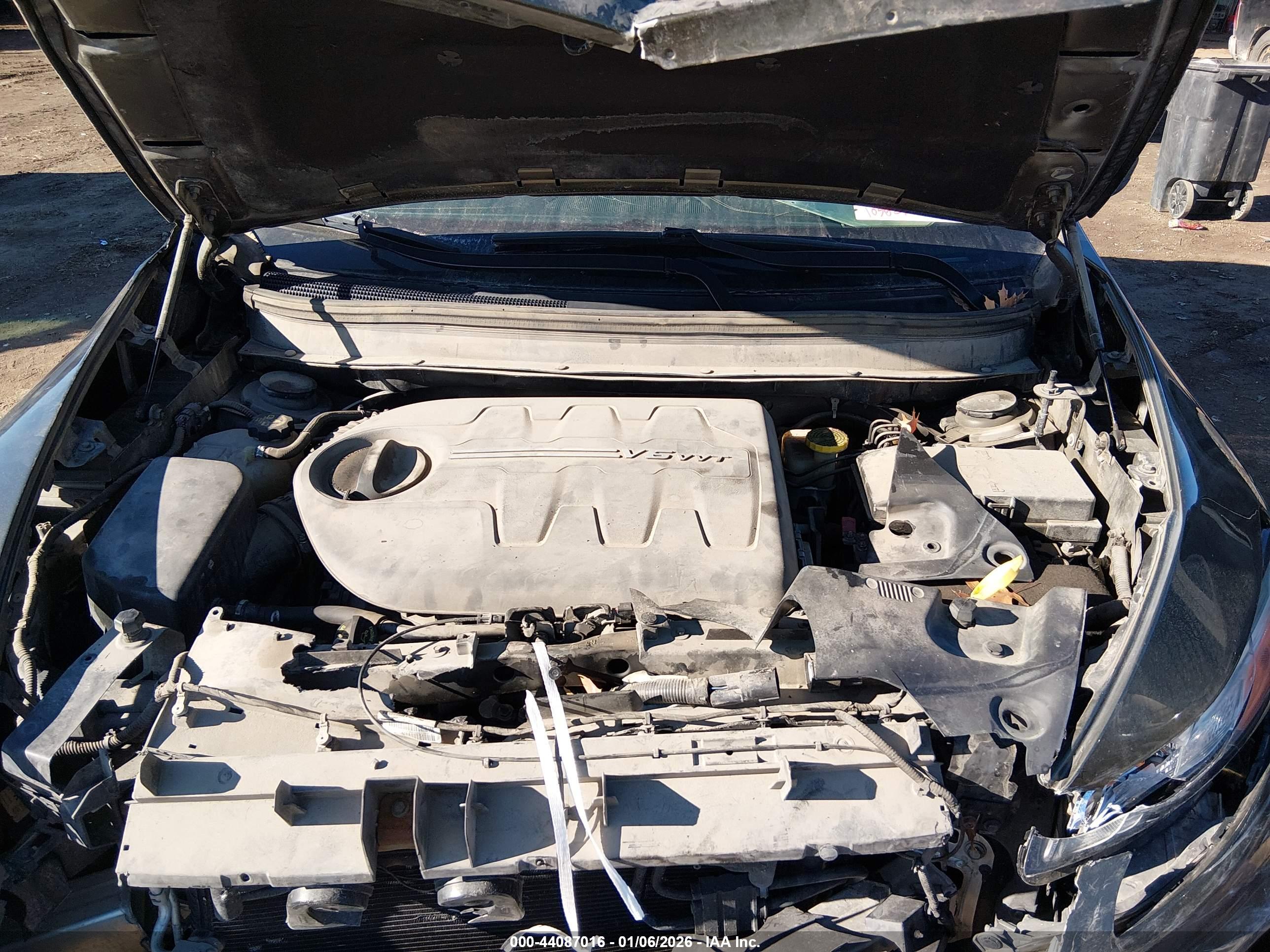 JEEP CHEROKEE image 10