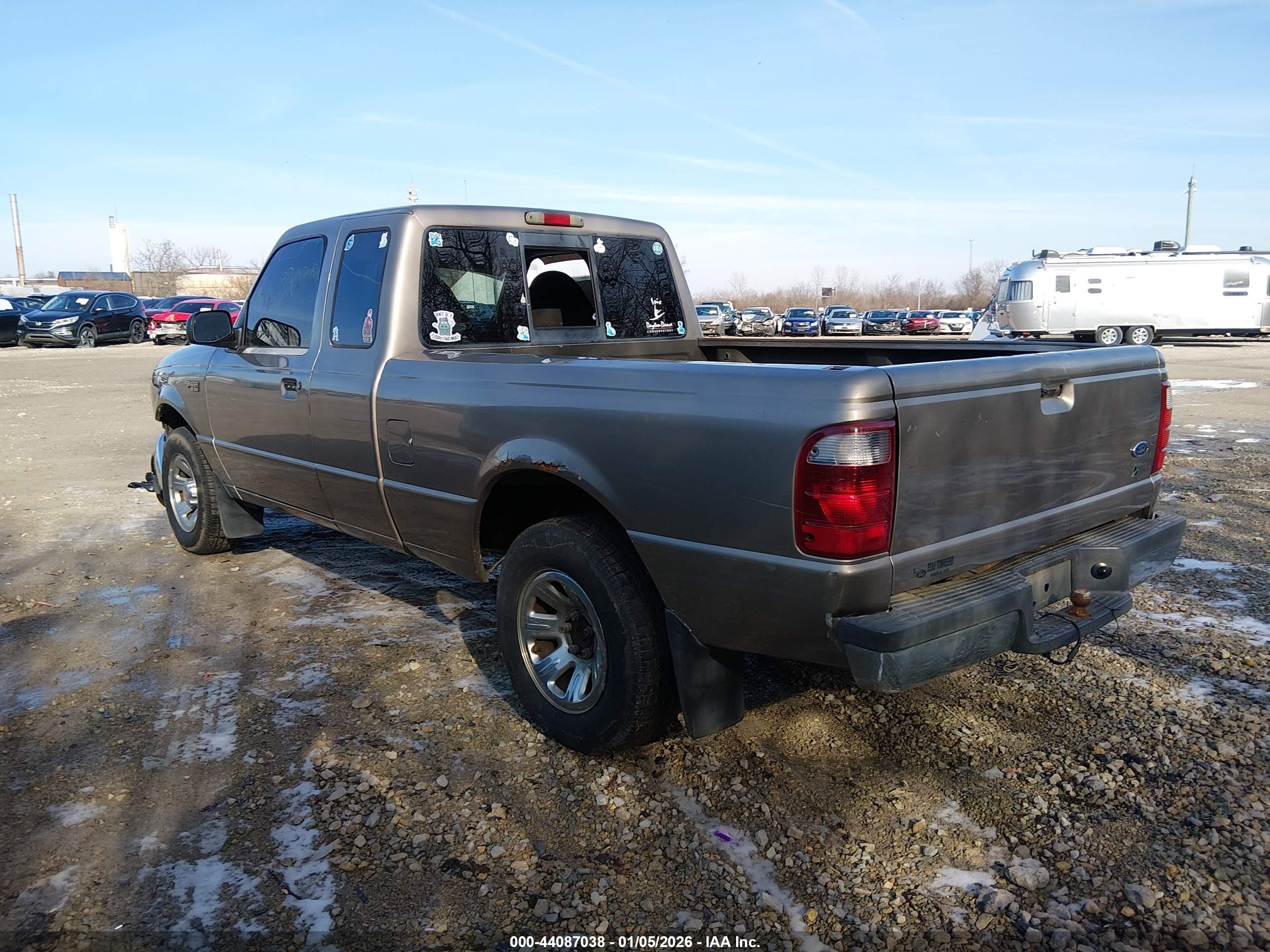FORD RANGER image 3