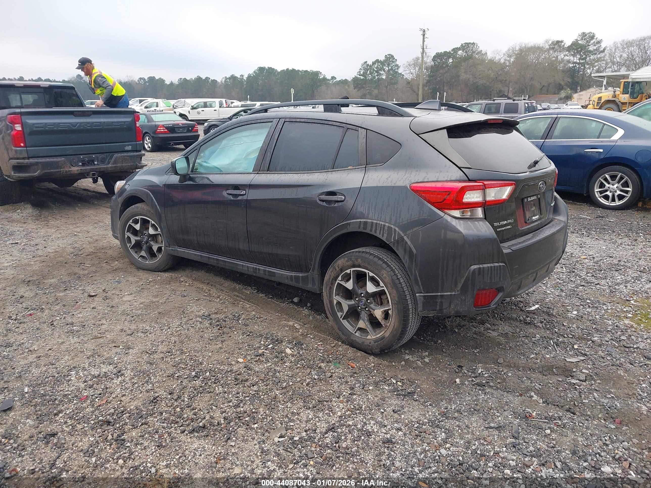 SUBARU CROSSTREK image 3