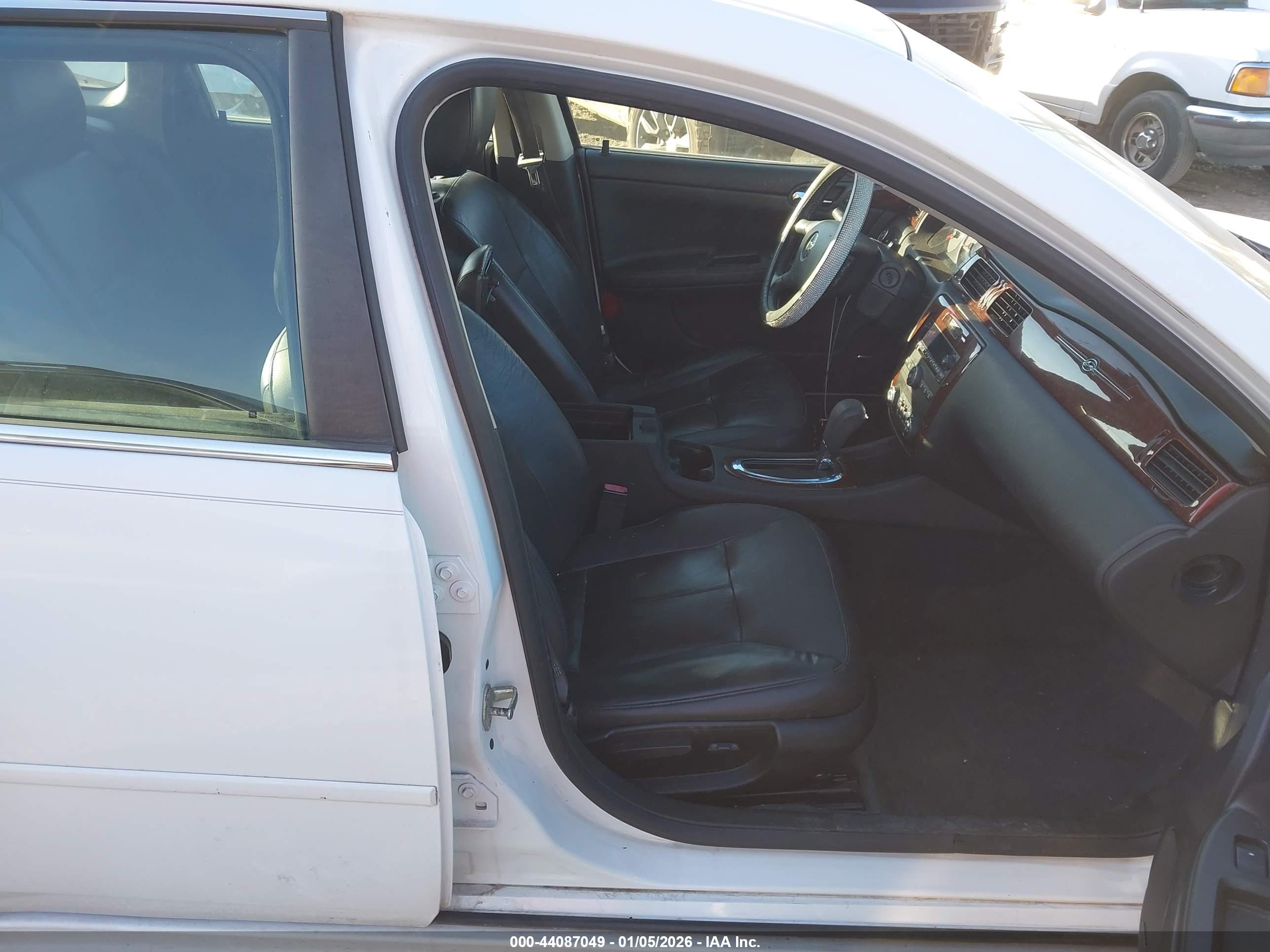 CHEVROLET IMPALA image 5