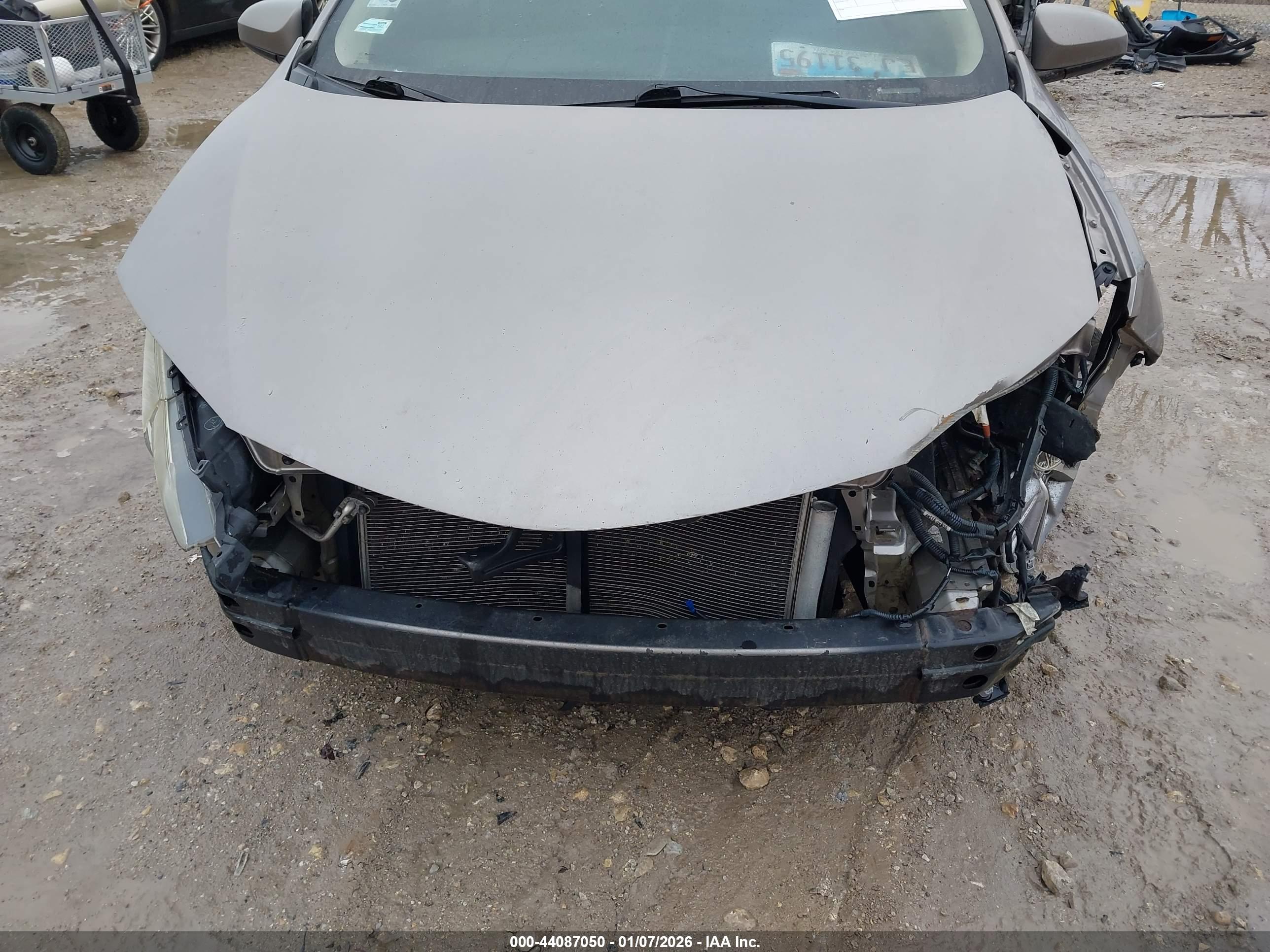 TOYOTA COROLLA image 6