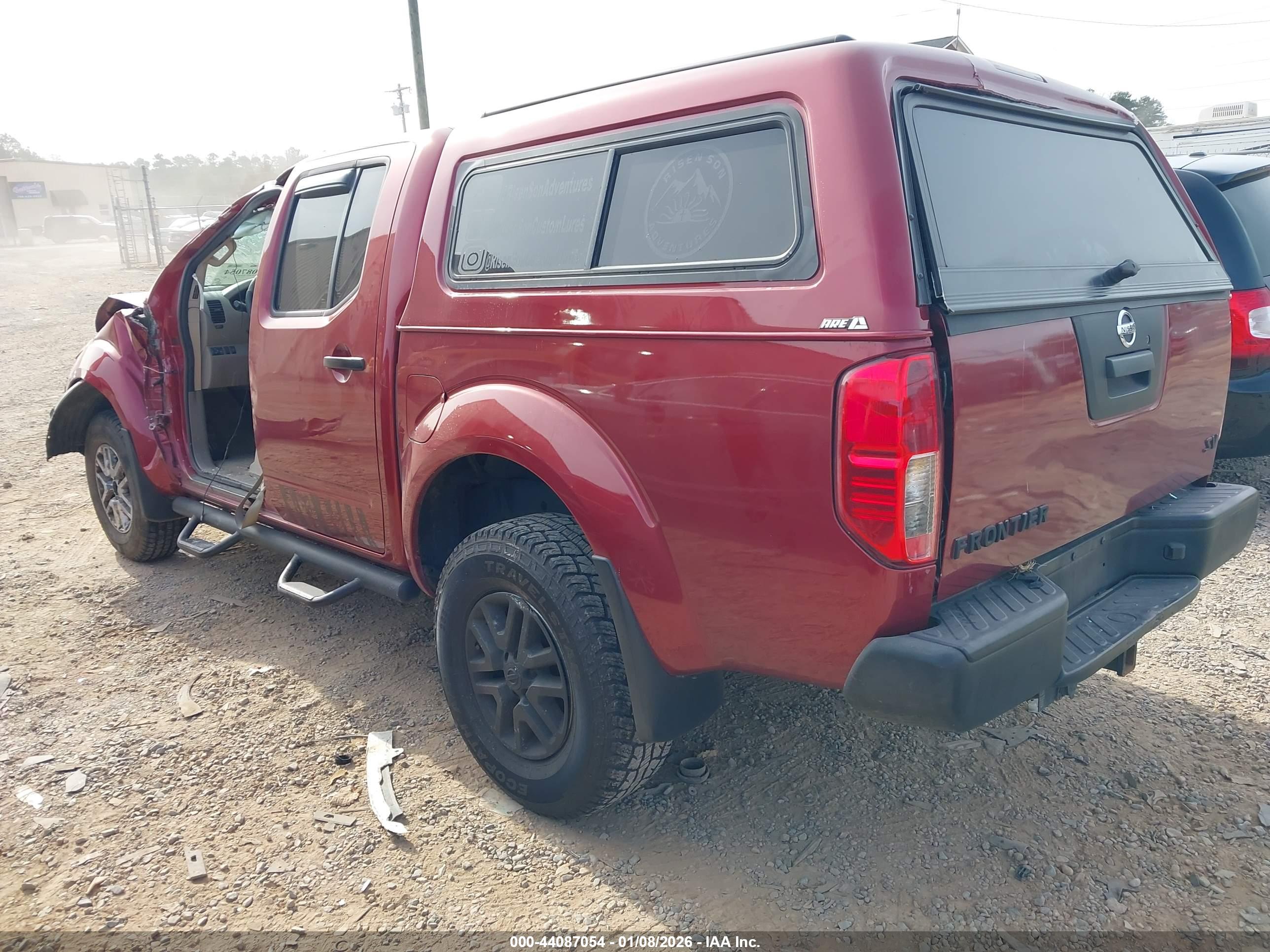 NISSAN FRONTIER image 3