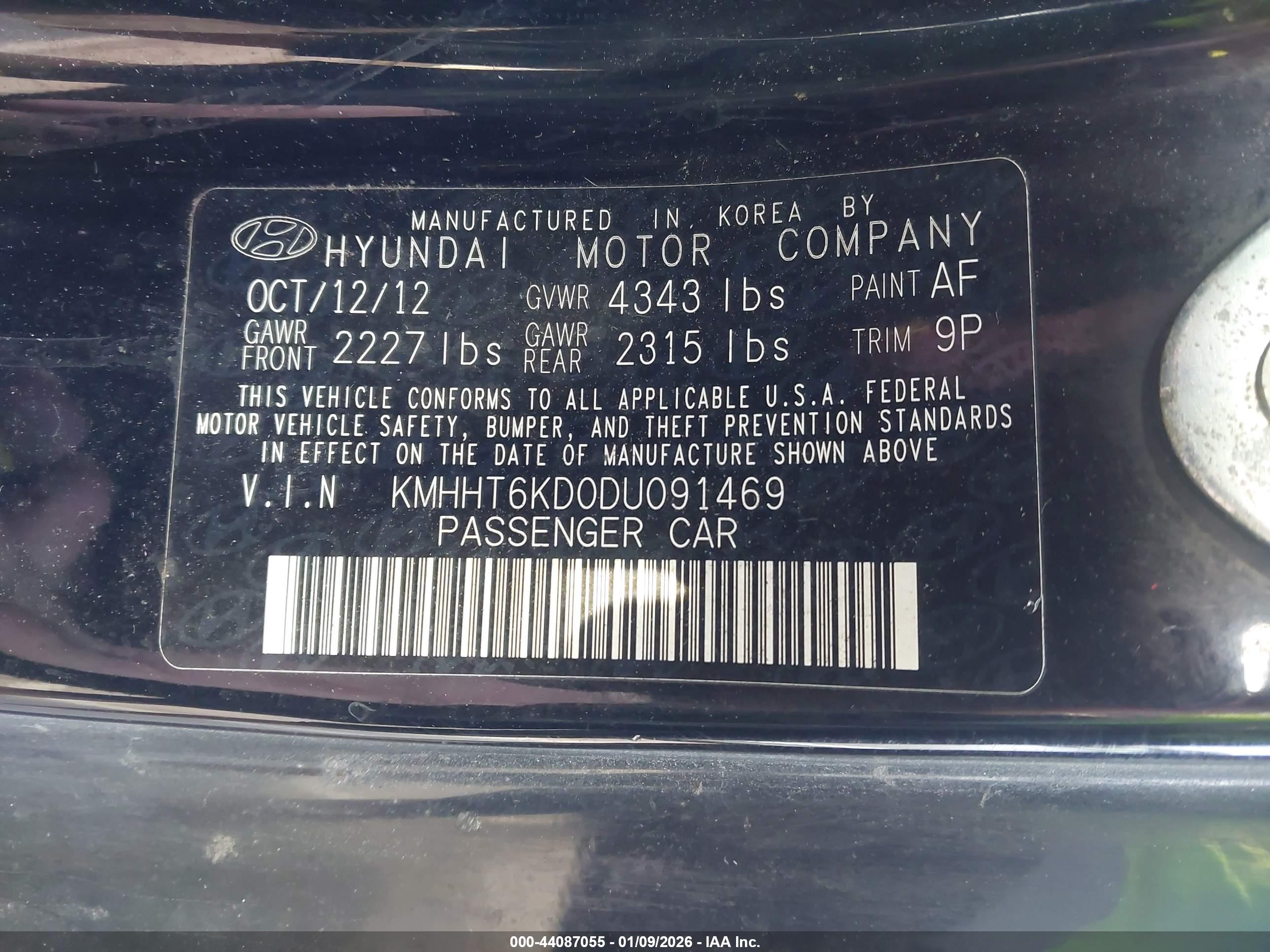 HYUNDAI GENESIS image 9