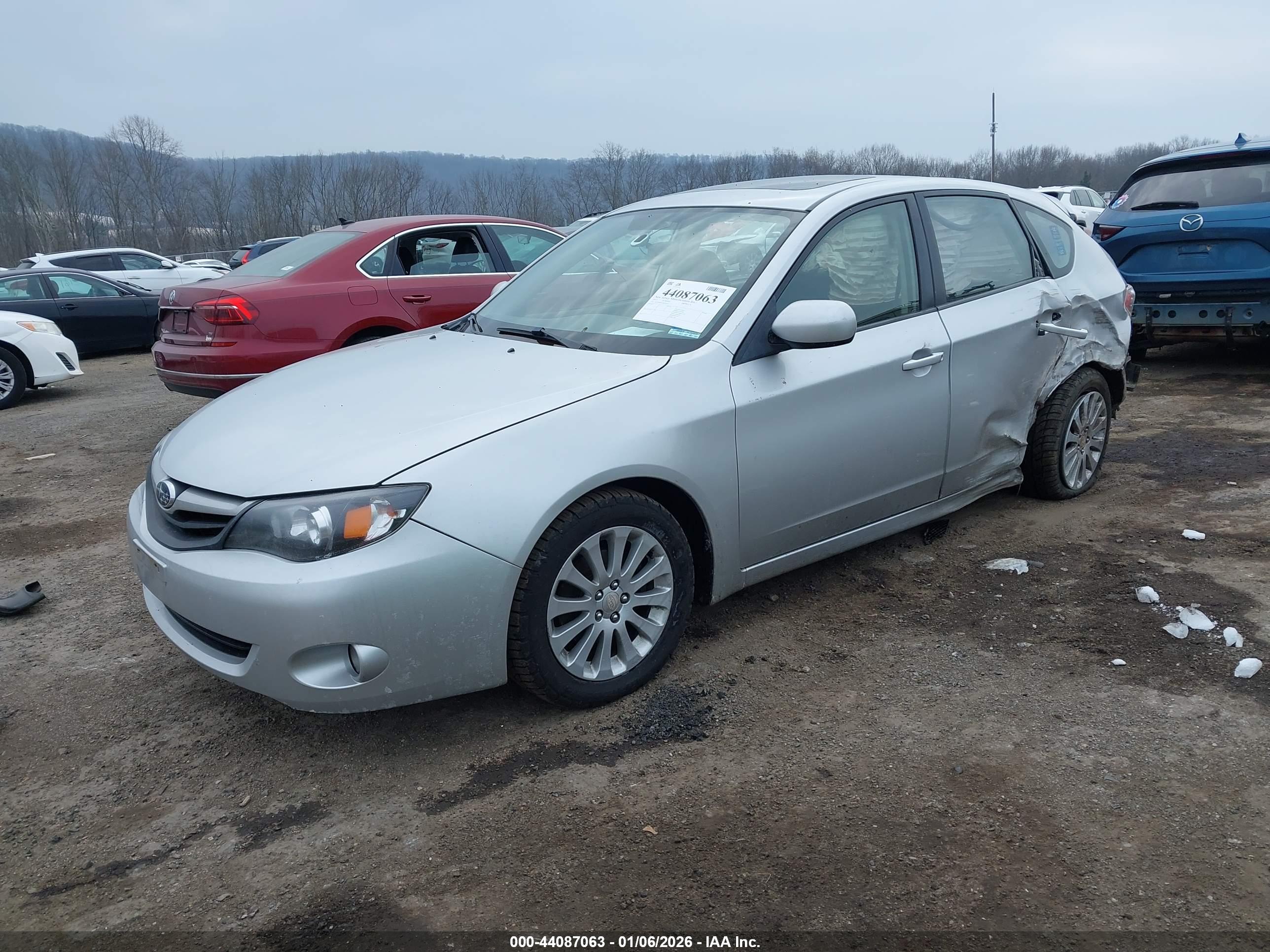 SUBARU IMPREZA image 2