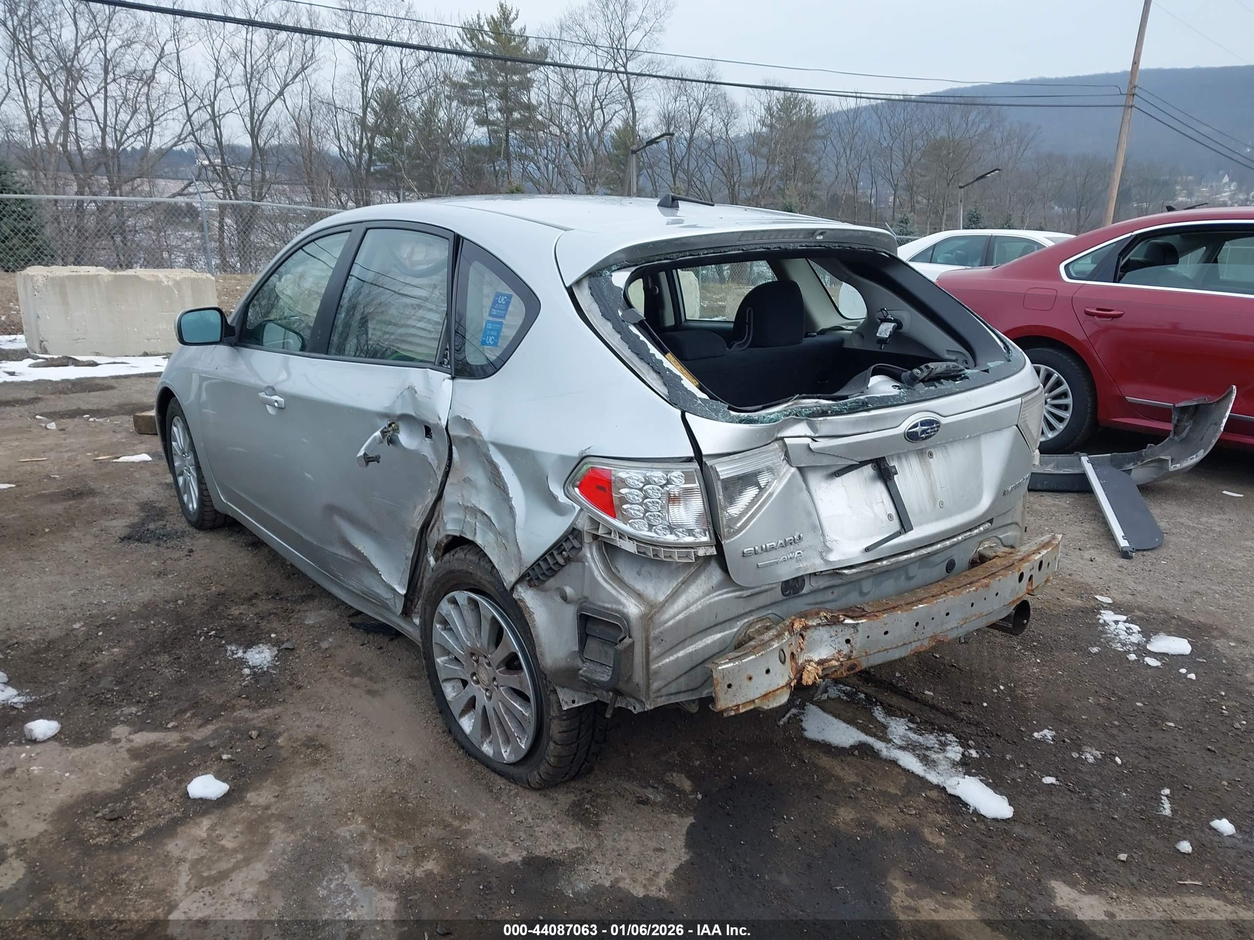 SUBARU IMPREZA image 6