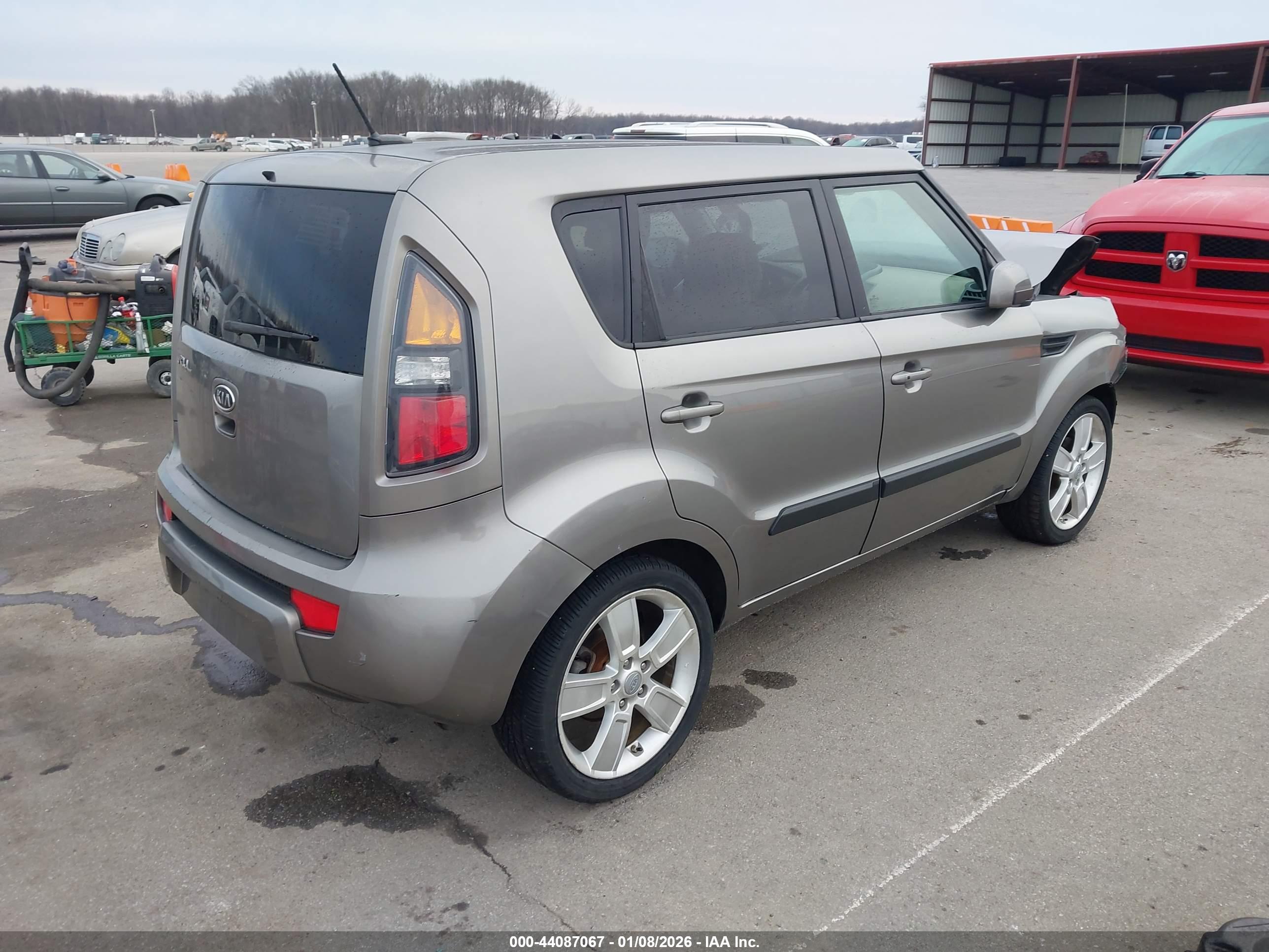 KIA SOUL image 4