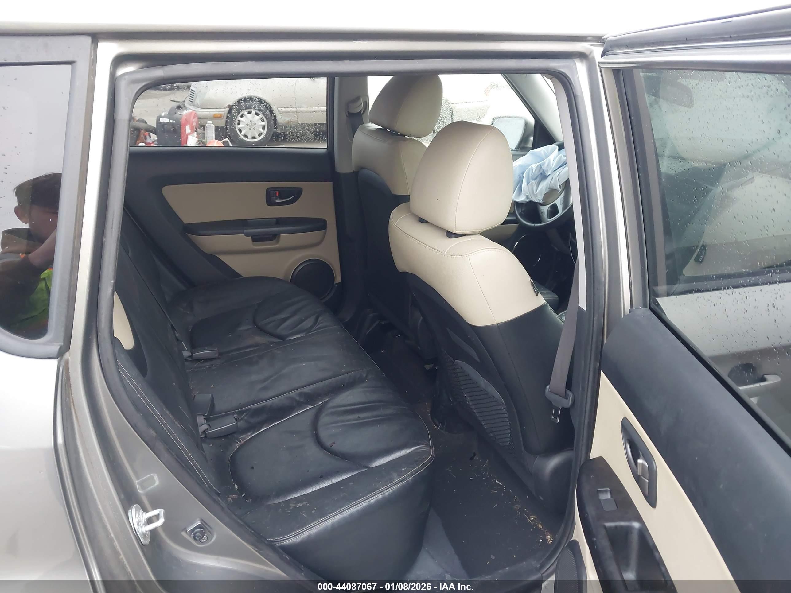 KIA SOUL image 8