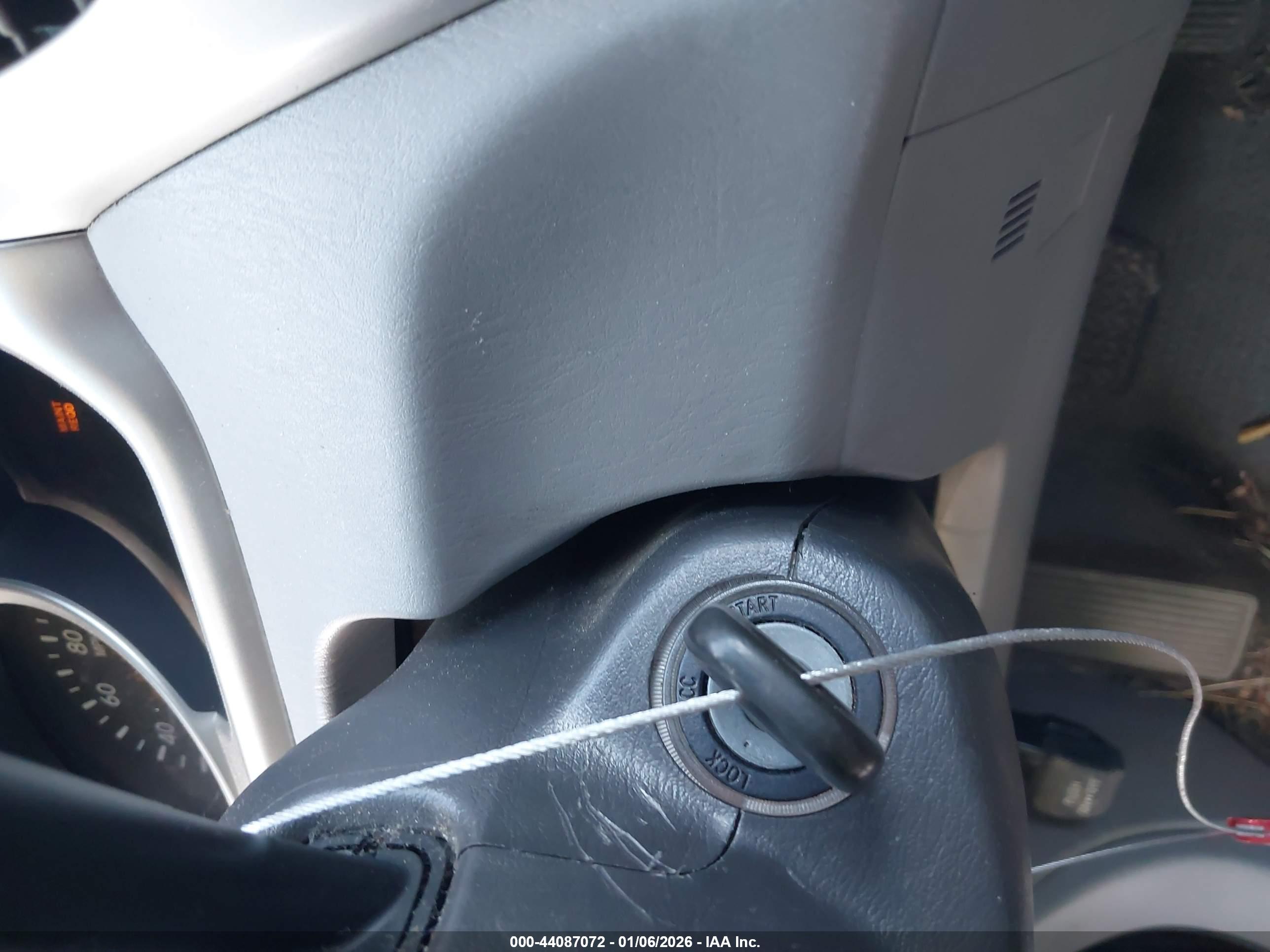 TOYOTA HIGHLANDER image 11