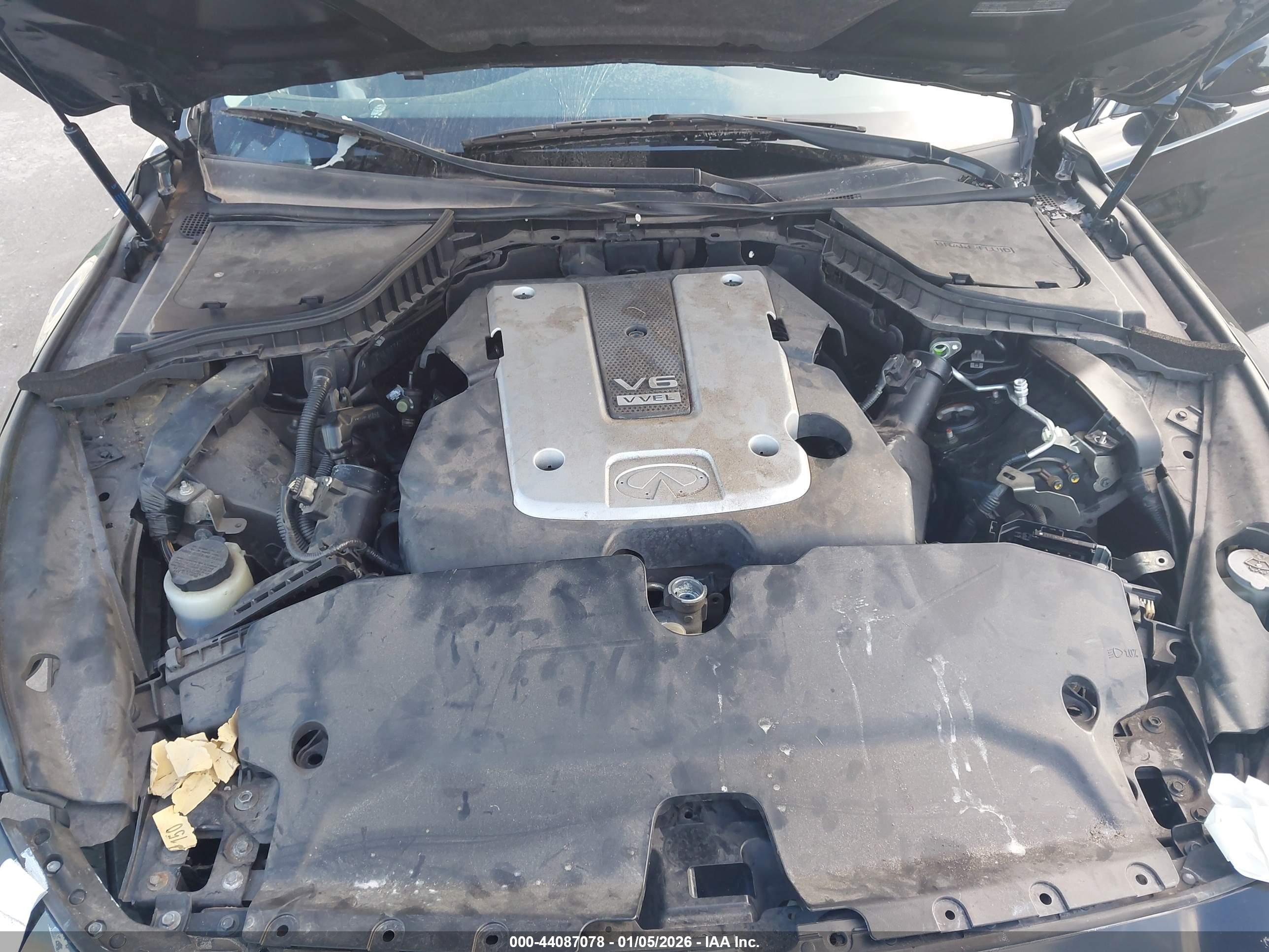 INFINITI Q50 image 10