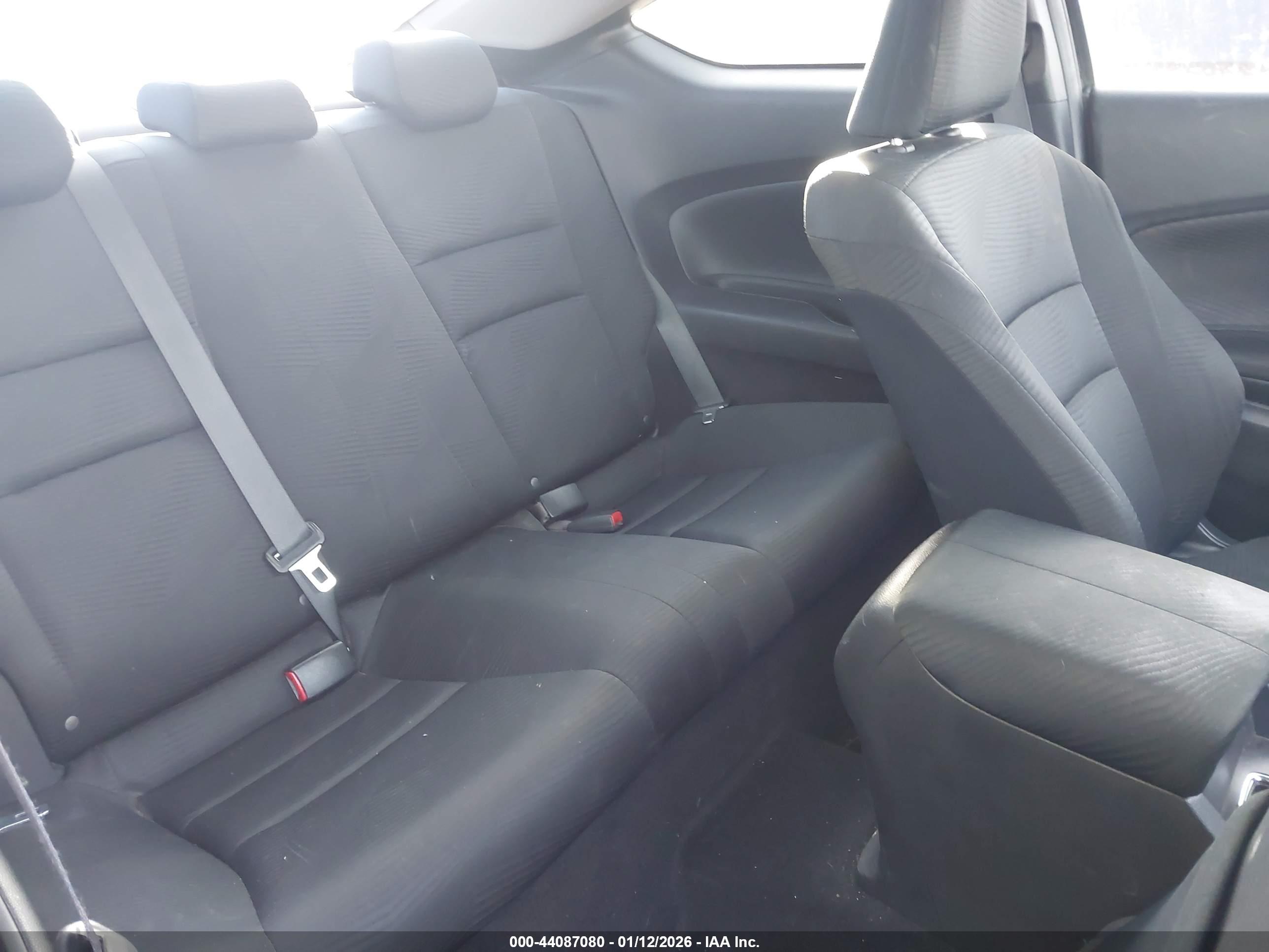 HONDA ACCORD image 8