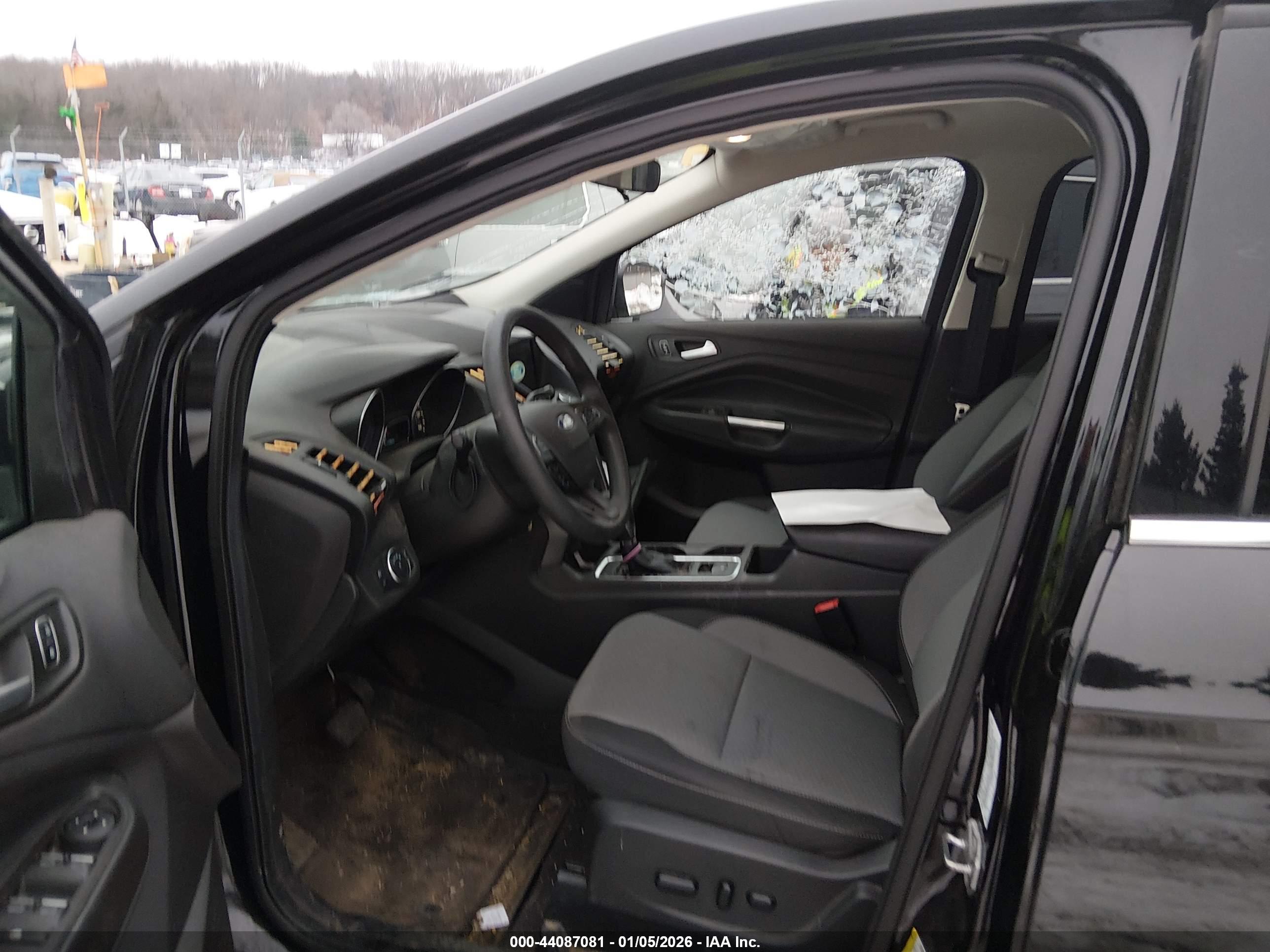 FORD ESCAPE image 5