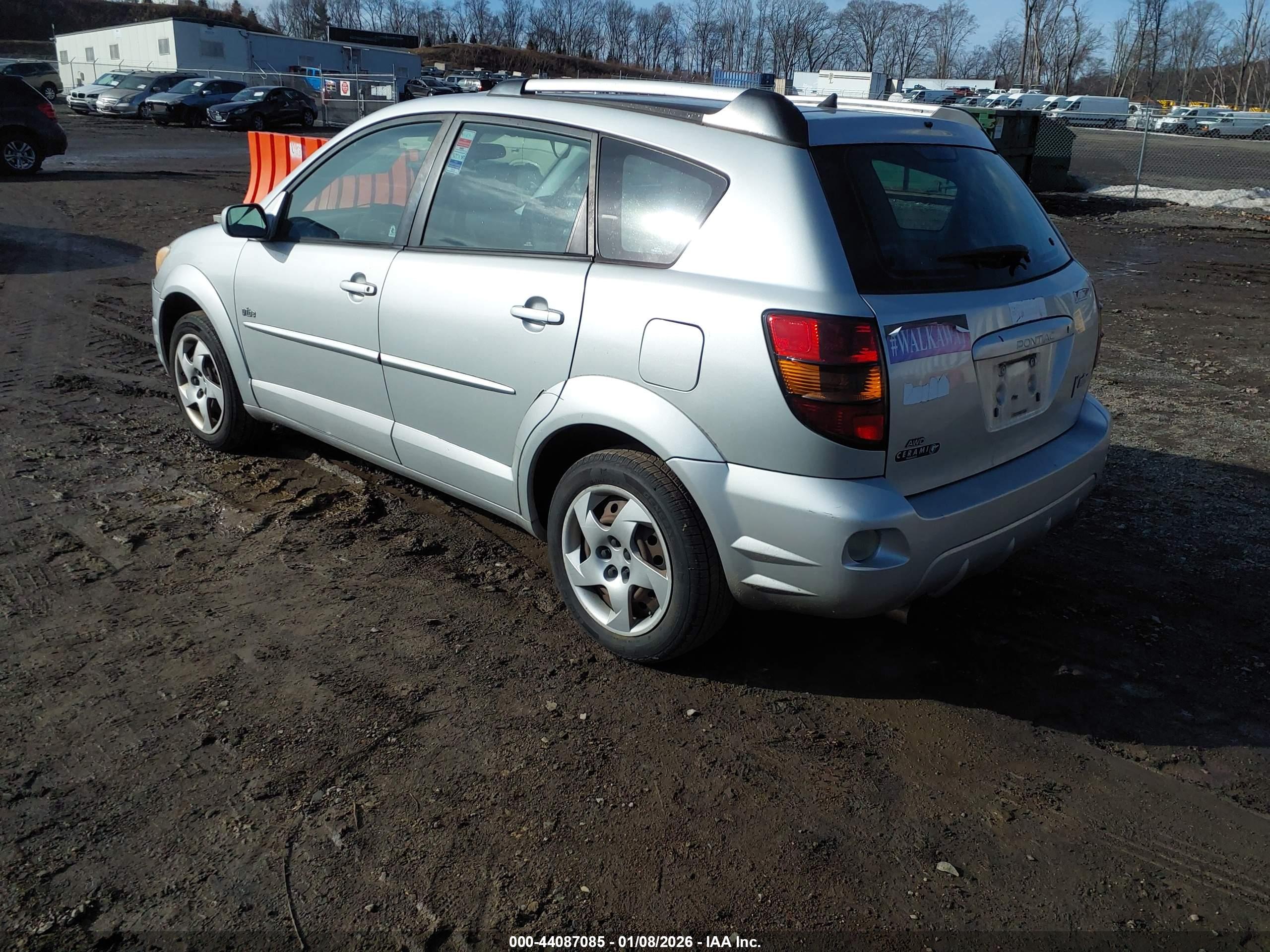 PONTIAC VIBE image 3