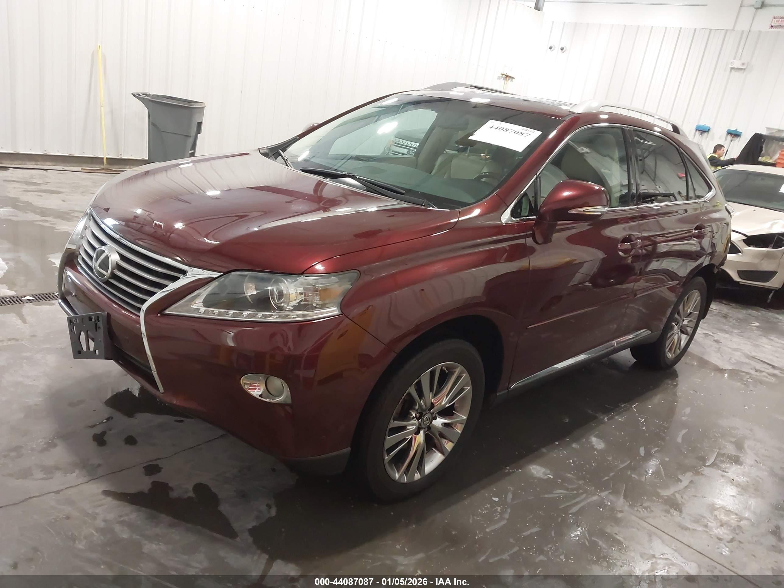 LEXUS RX image 2