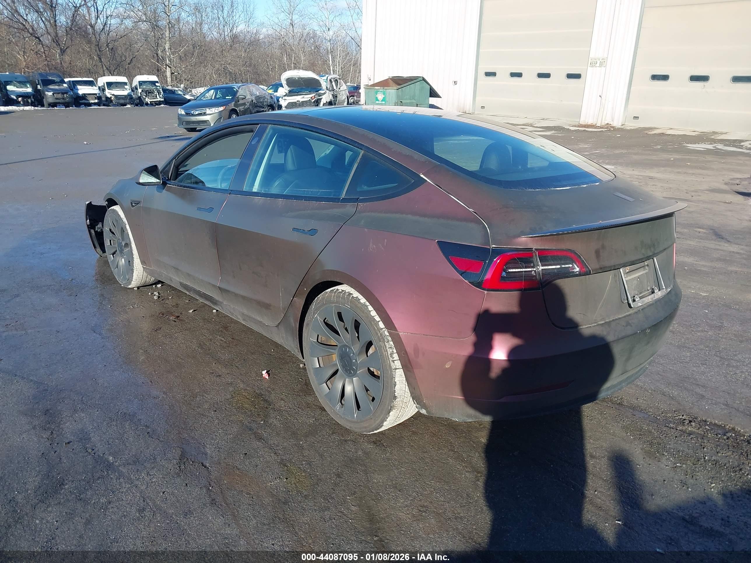 TESLA MODEL image 3