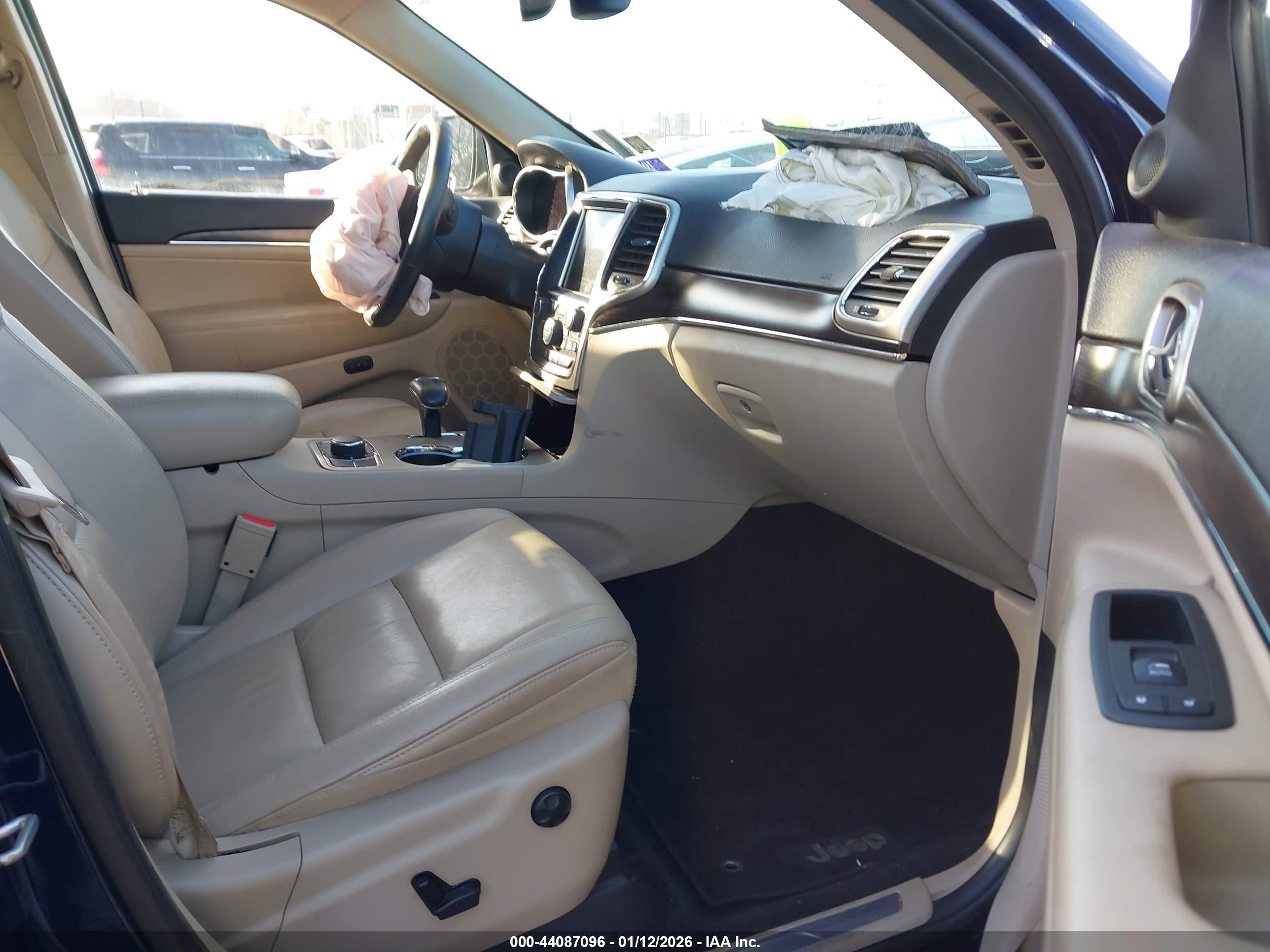 JEEP GRAND image 5
