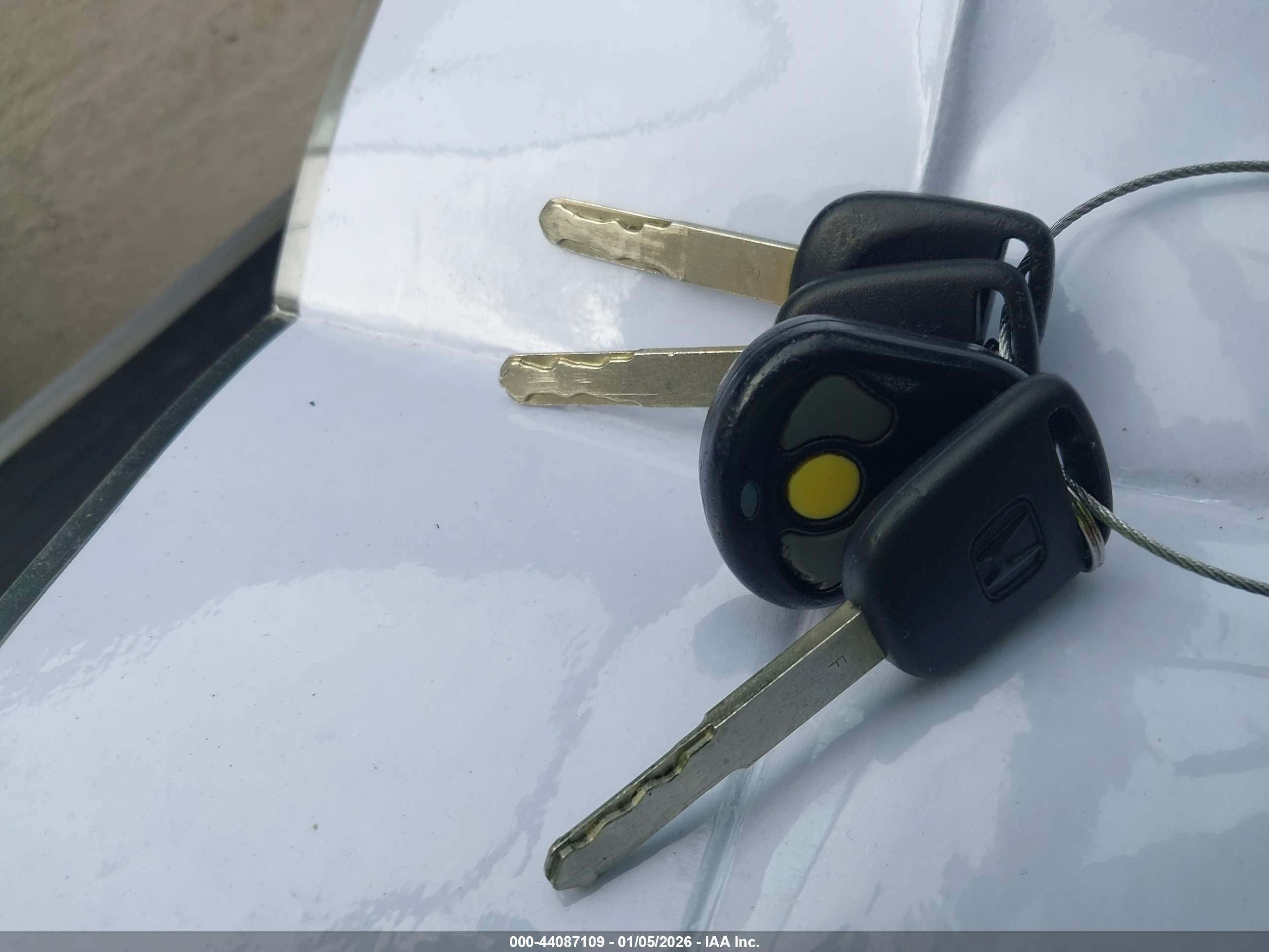 HONDA CIVIC image 11