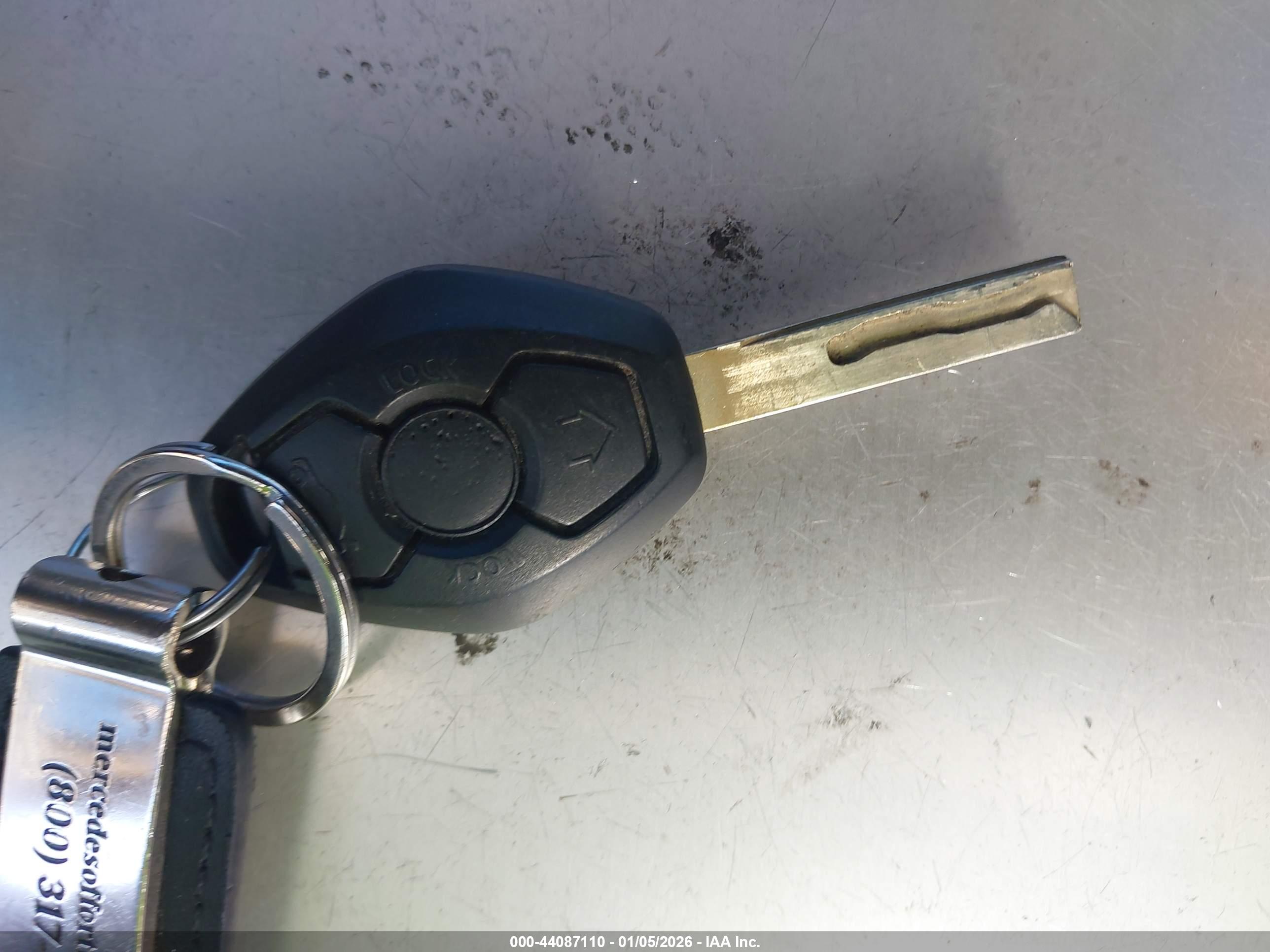 LAND ROVER image 11