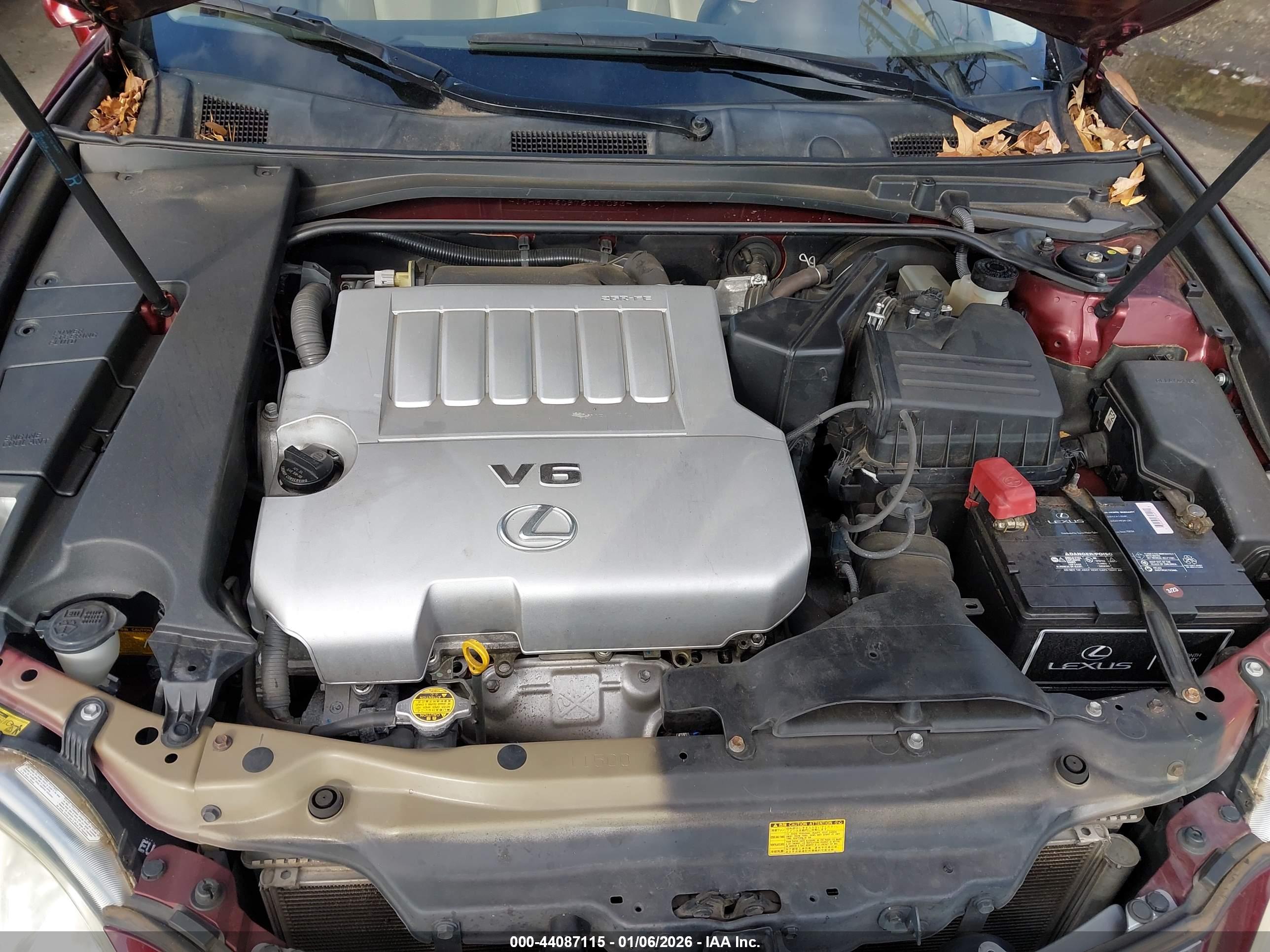 LEXUS ES image 10