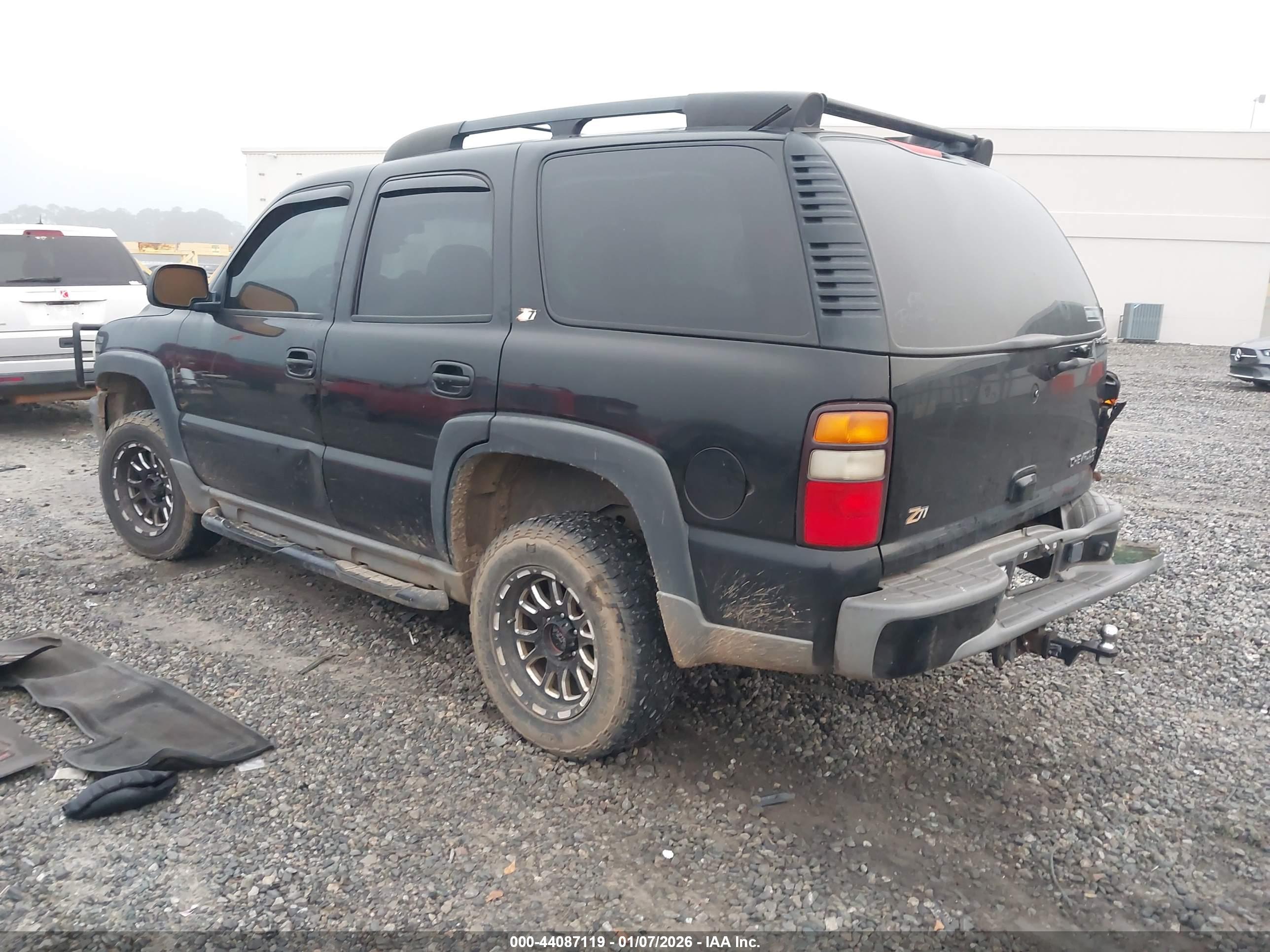 CHEVROLET TAHOE image 3