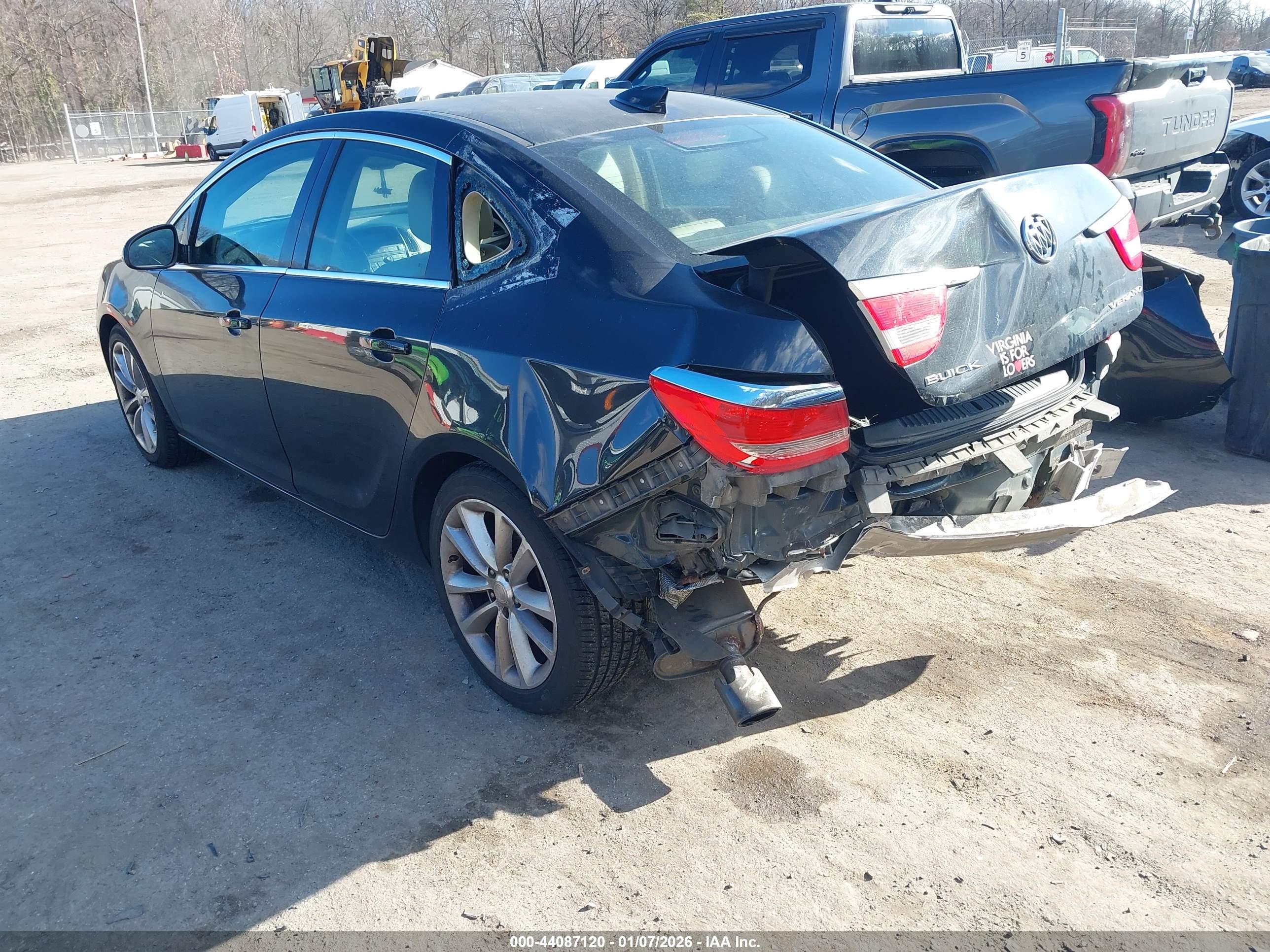 BUICK VERANO image 3