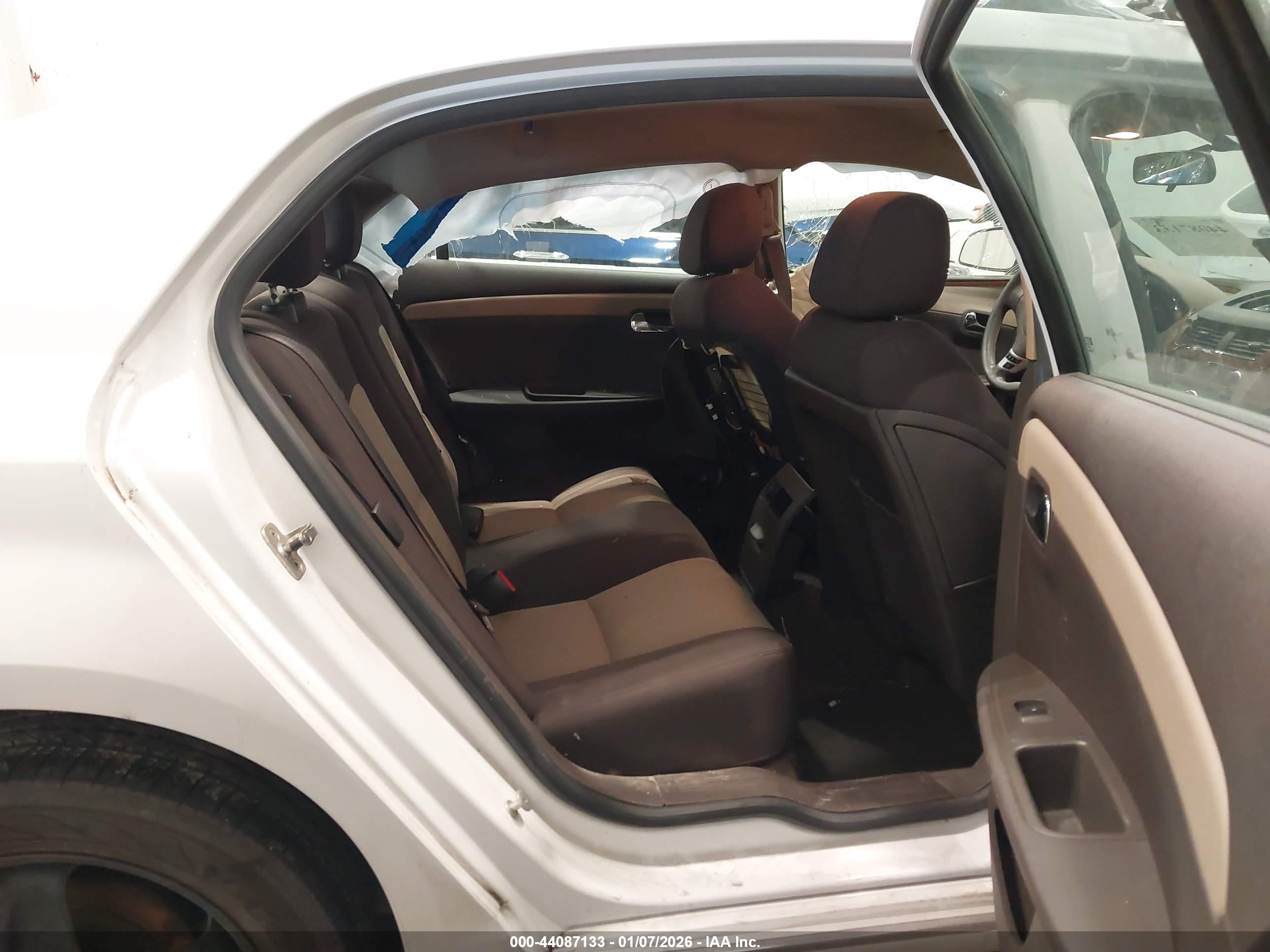 CHEVROLET MALIBU image 8