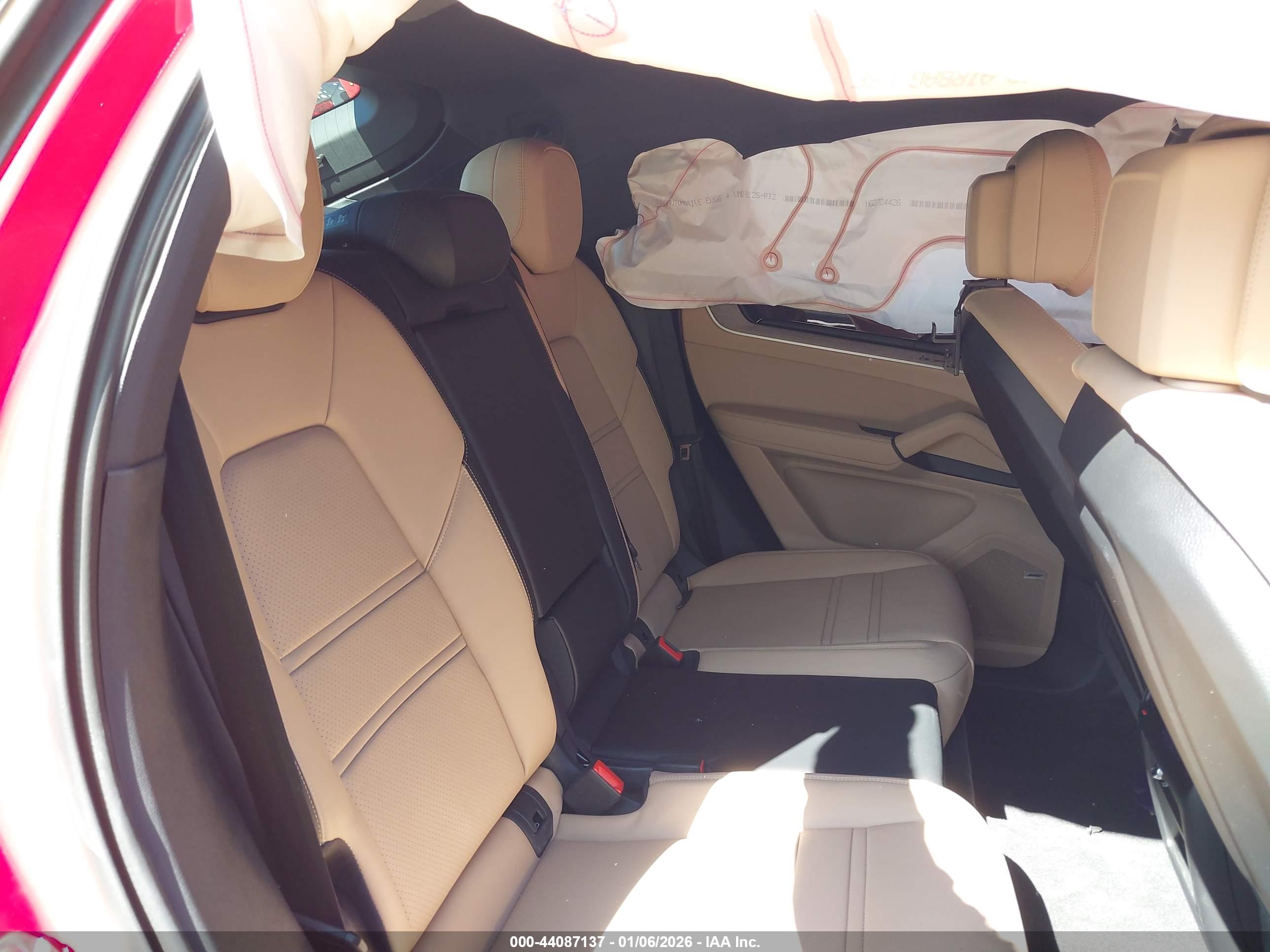 PORSCHE CAYENNE image 8