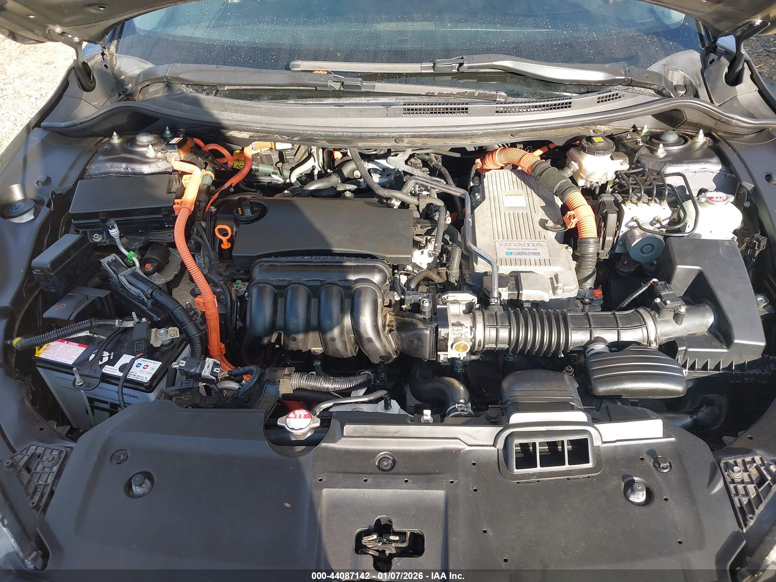 HONDA CLARITY image 10
