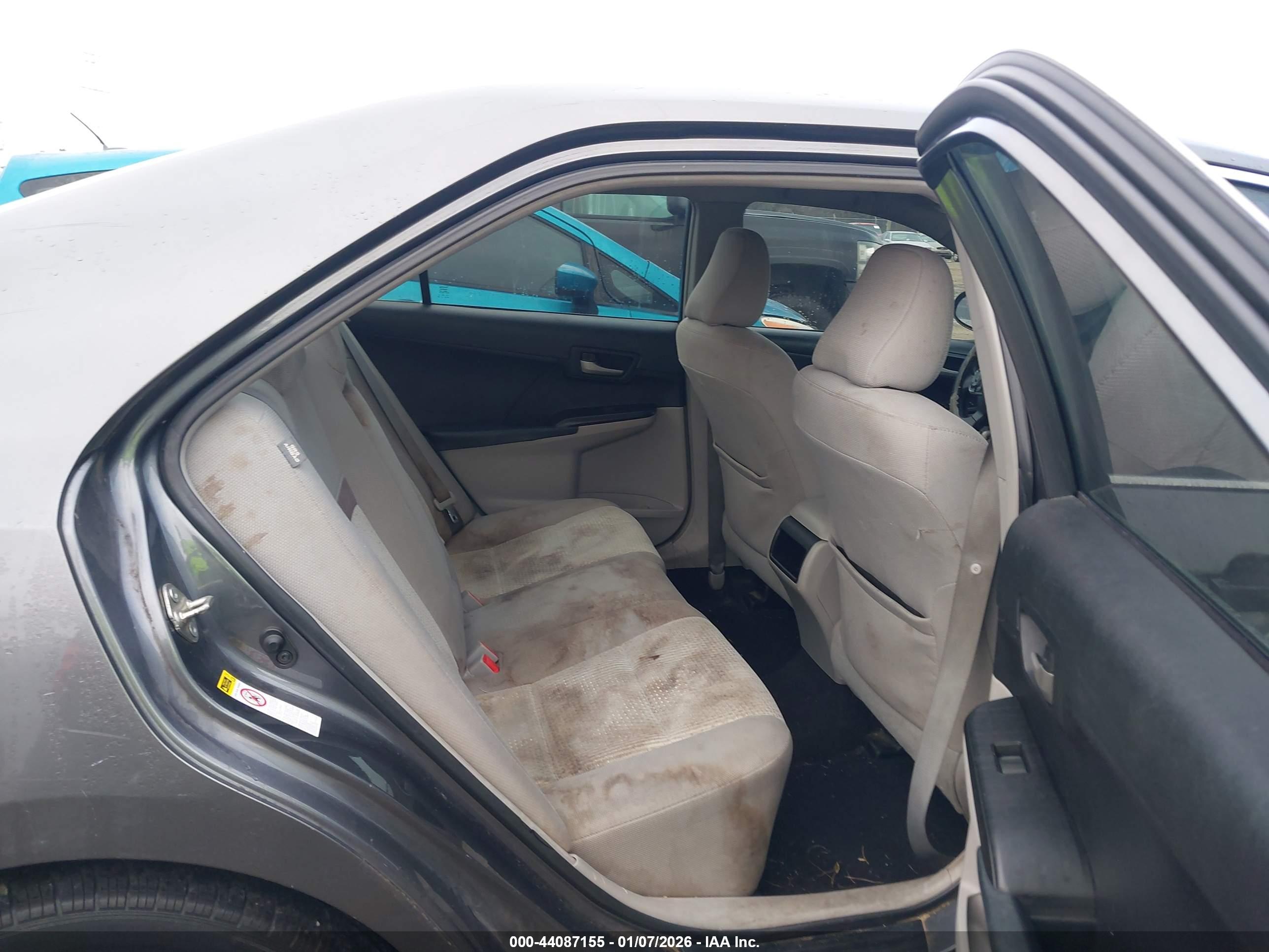 TOYOTA CAMRY image 8