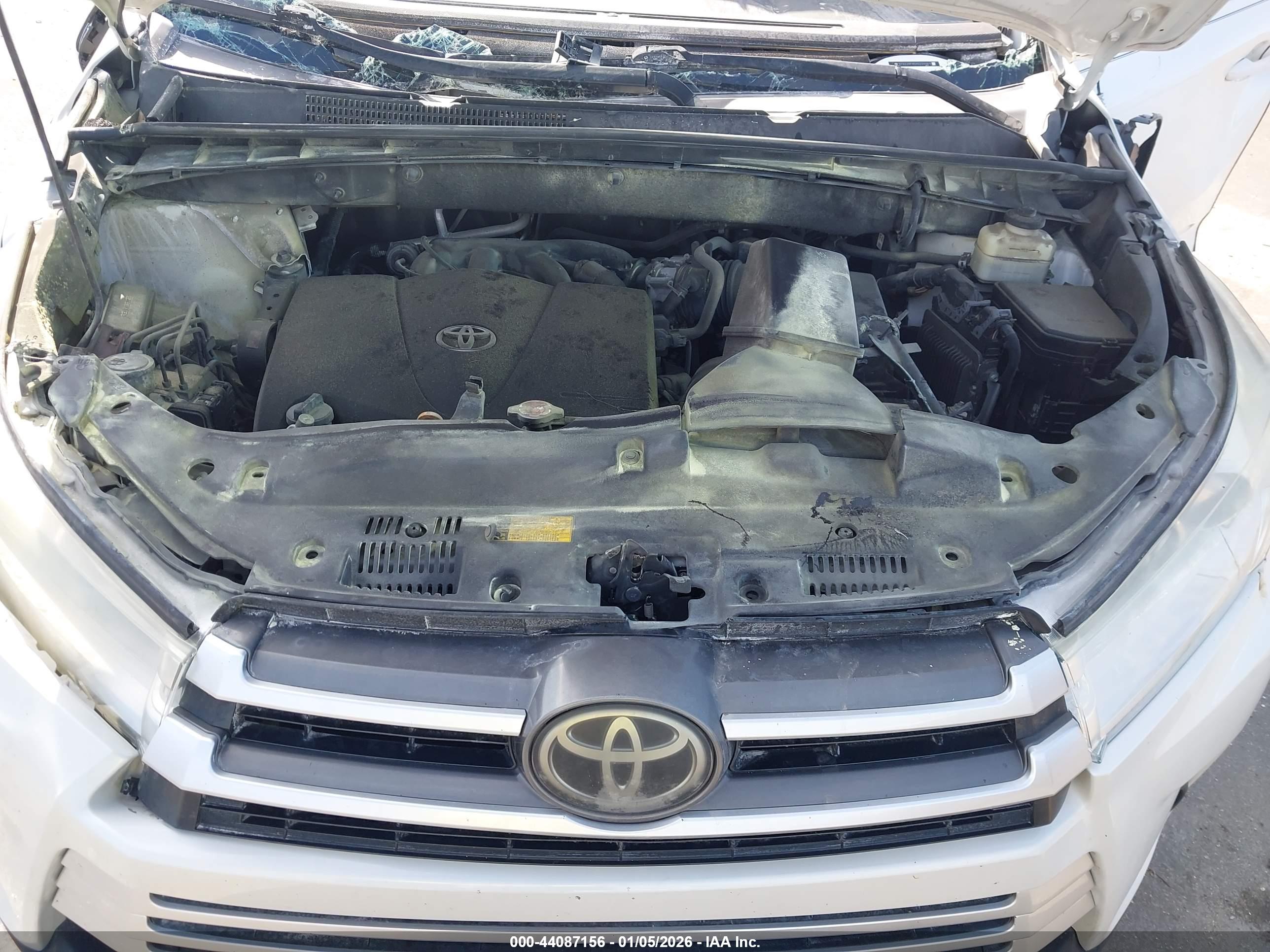 TOYOTA HIGHLANDER image 10