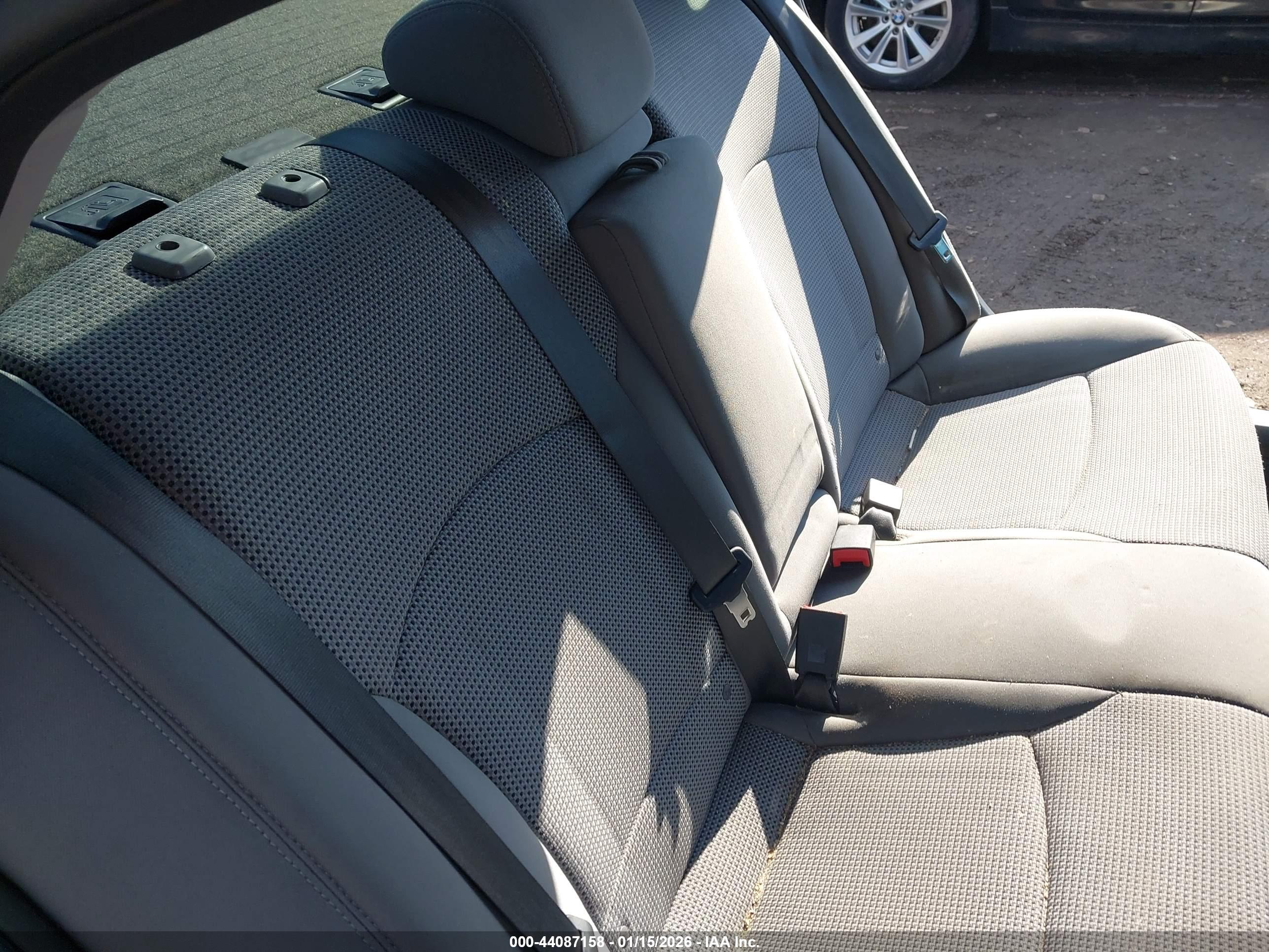 HYUNDAI SONATA image 8