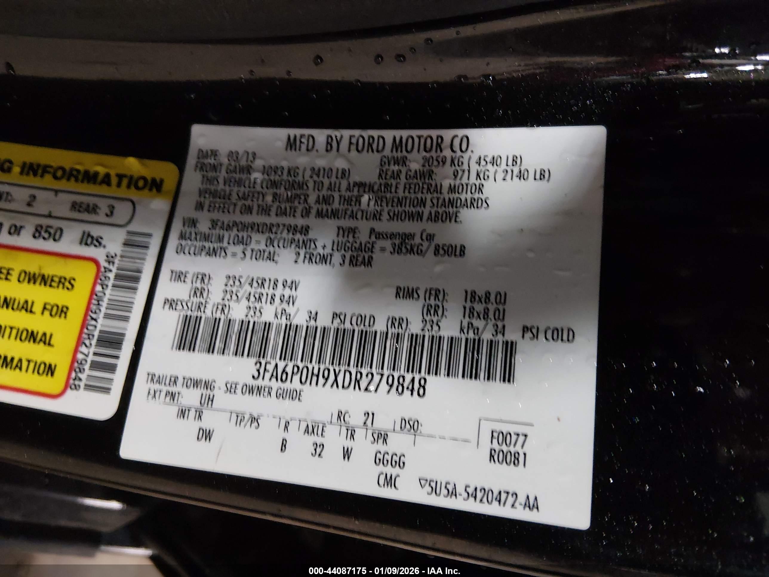 FORD FUSION image 9