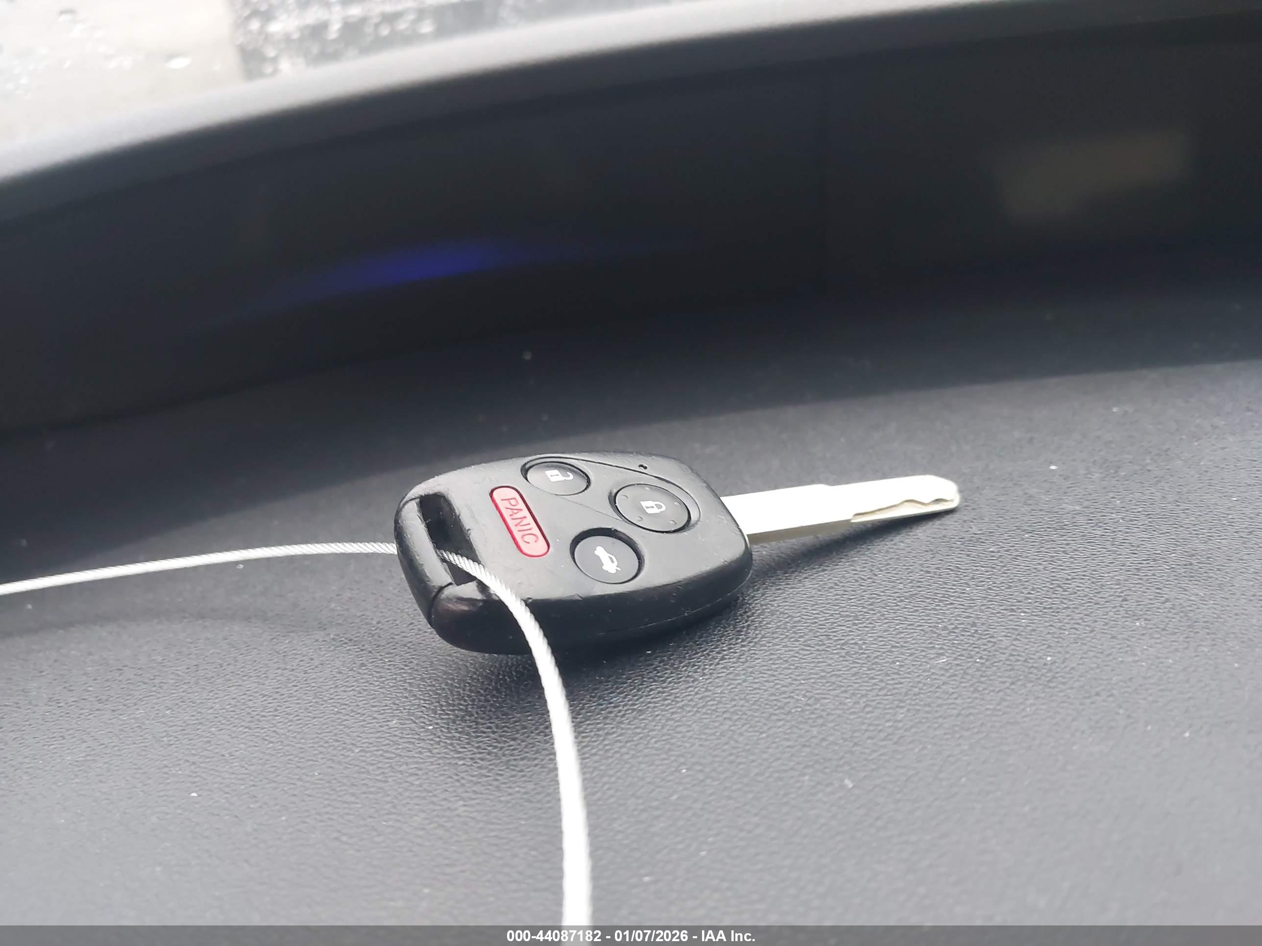 HONDA CIVIC image 11