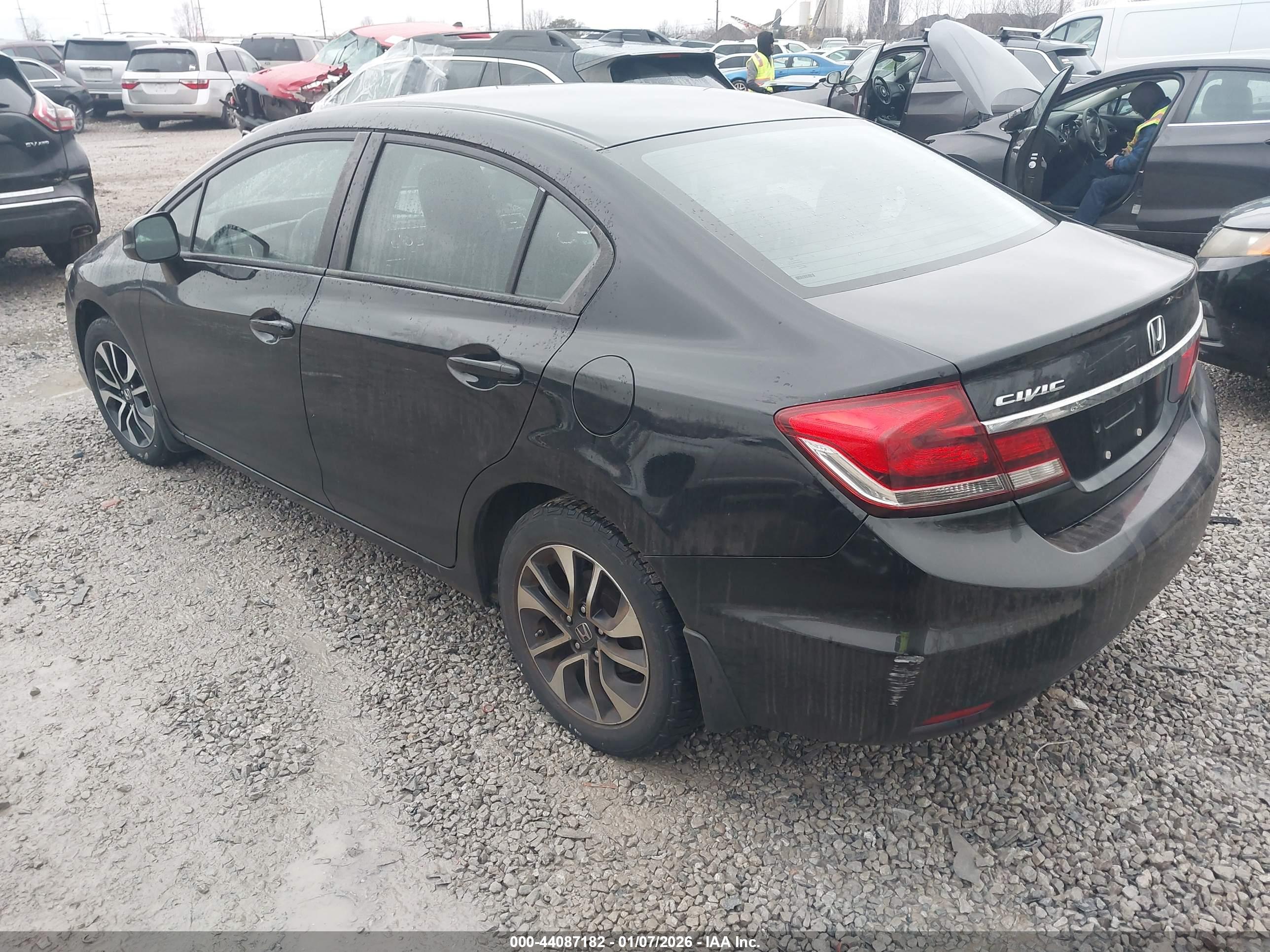 HONDA CIVIC image 3