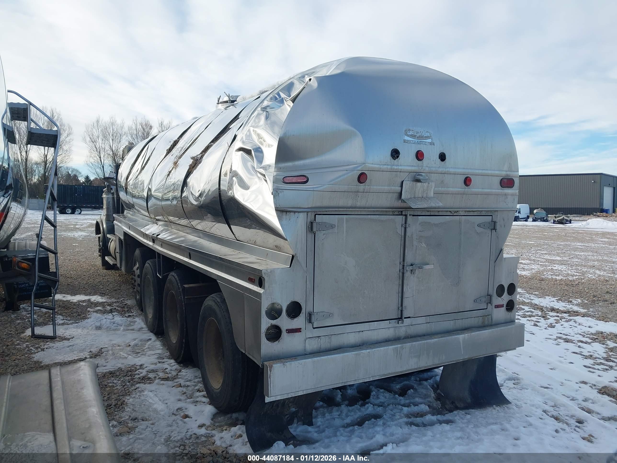 KENWORTH W900 image 3