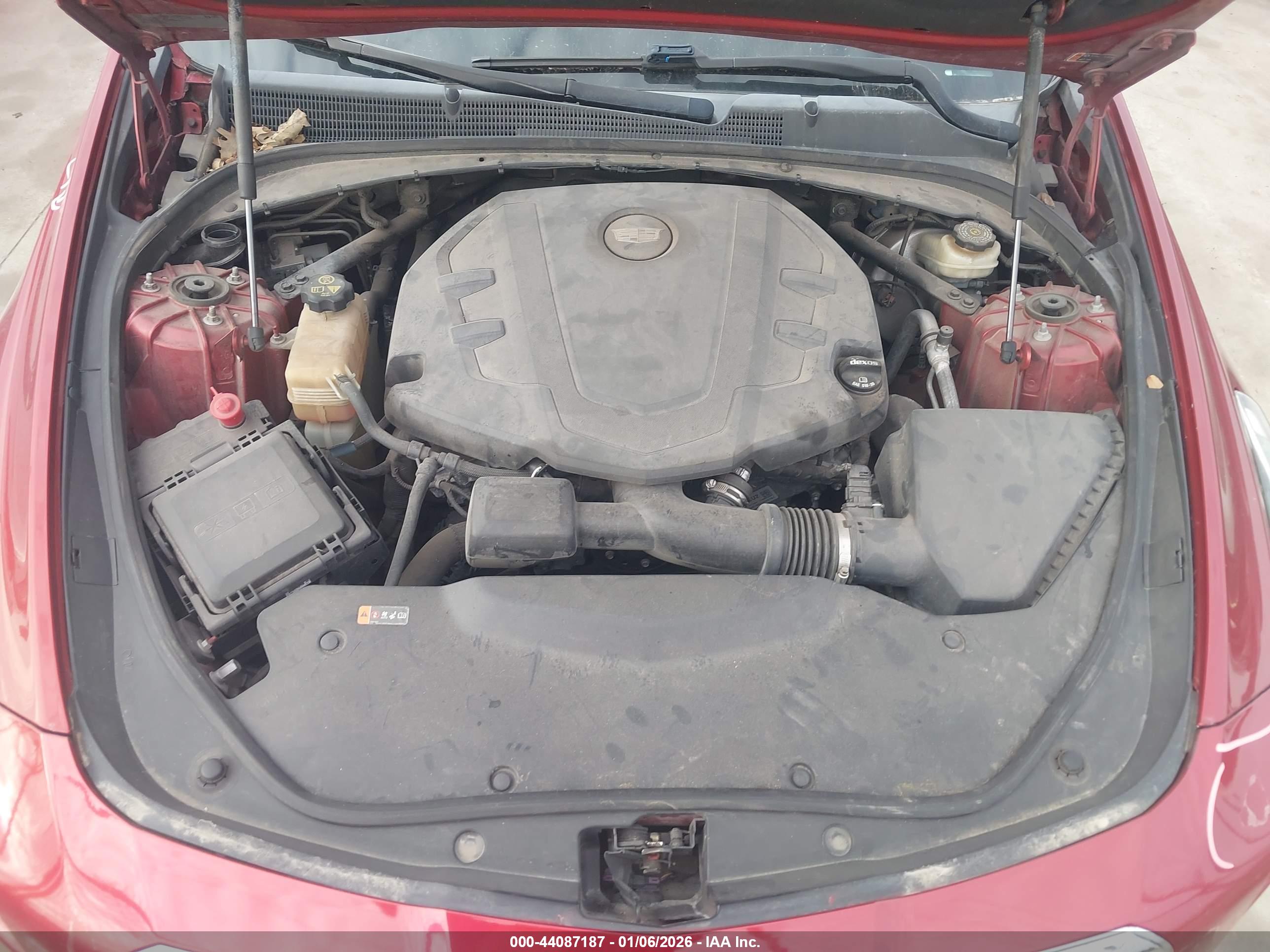CADILLAC CTS image 10