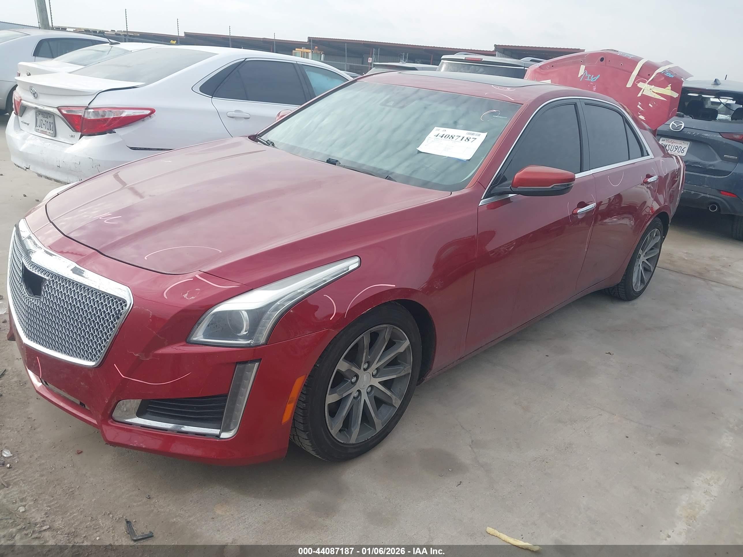 CADILLAC CTS image 2