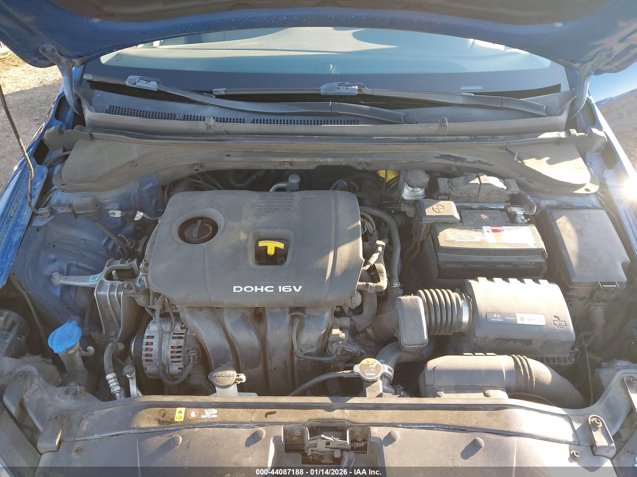 HYUNDAI ELANTRA image 10