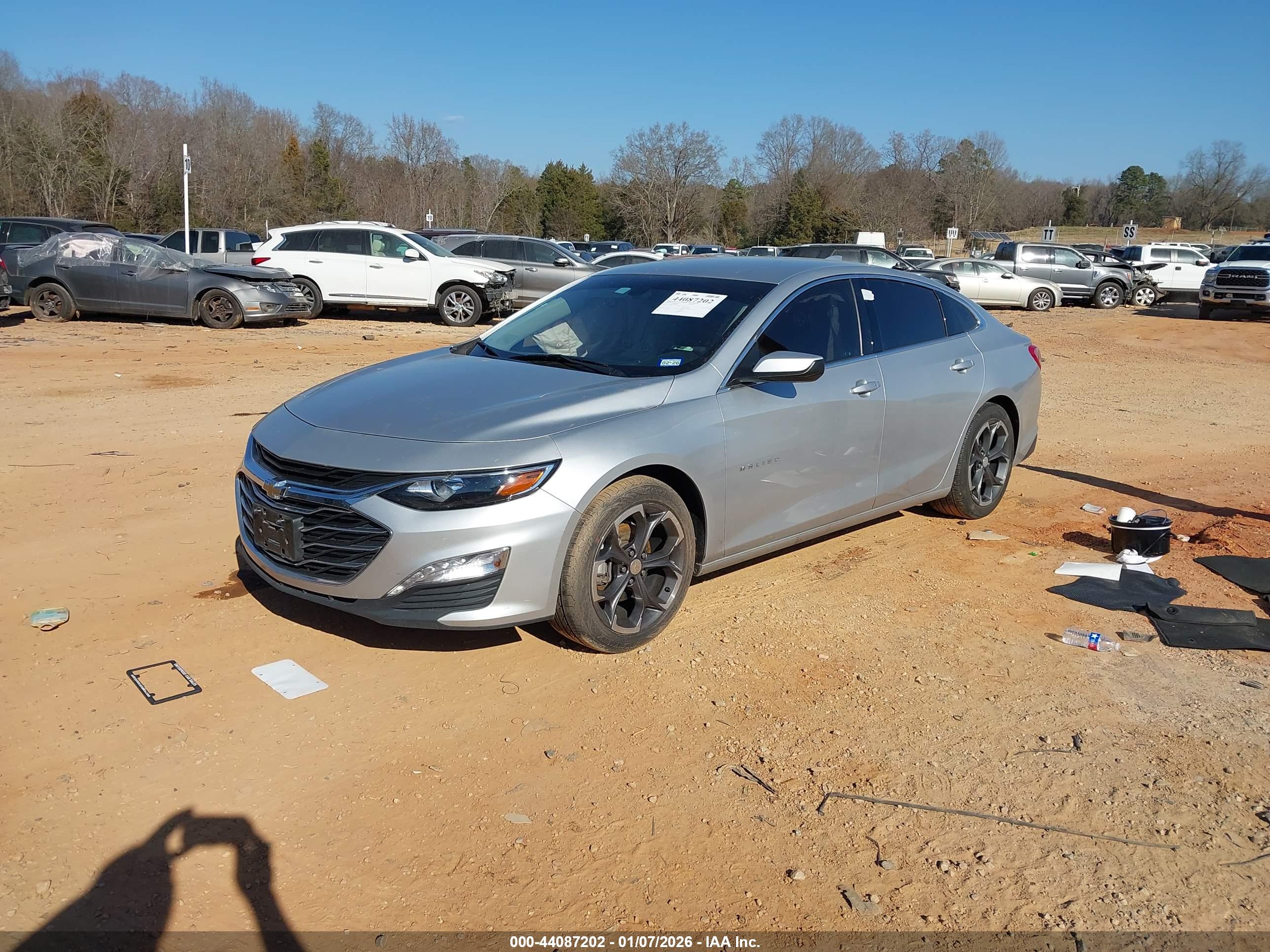 CHEVROLET MALIBU image 2