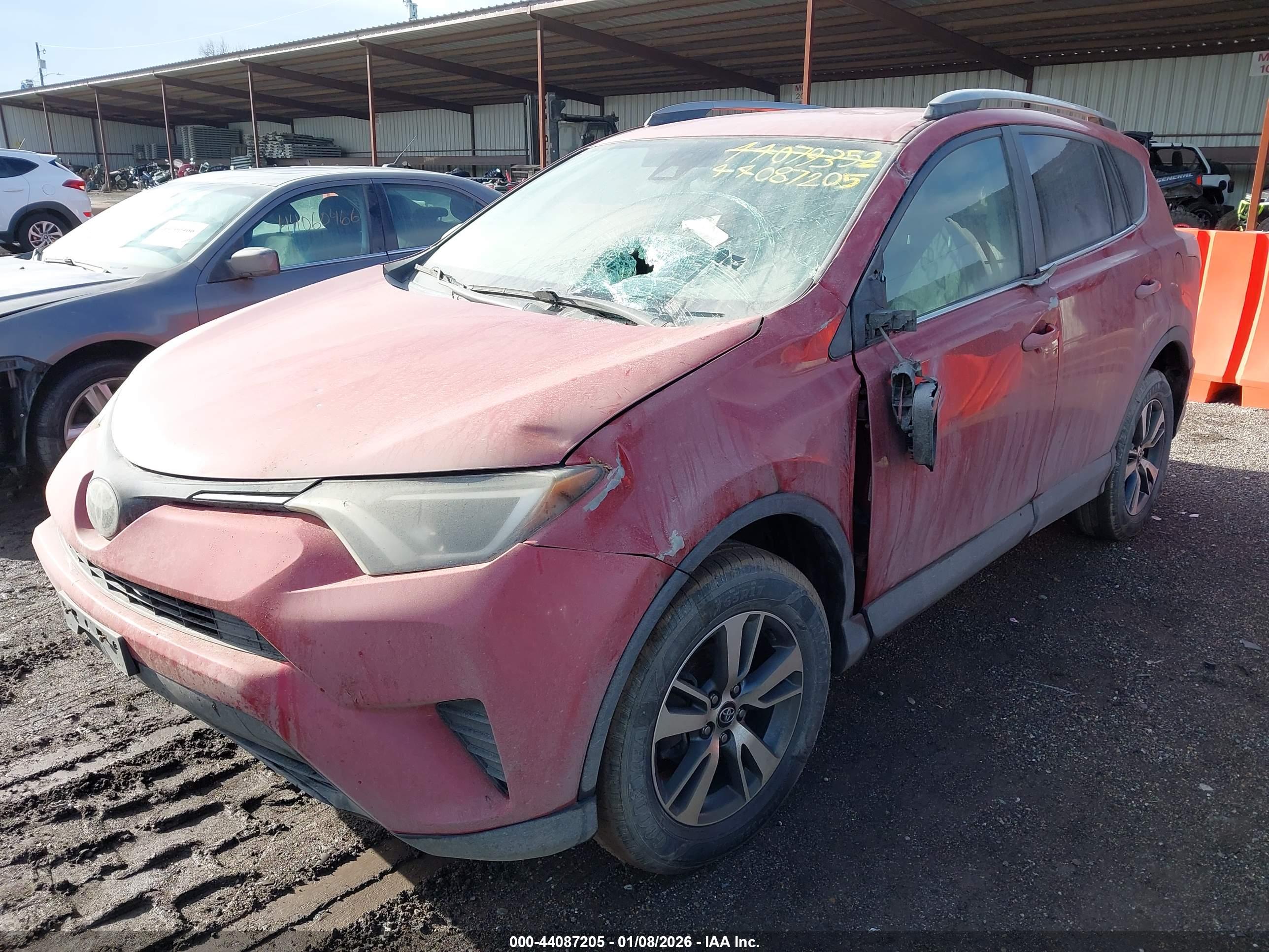 TOYOTA RAV4 image 2