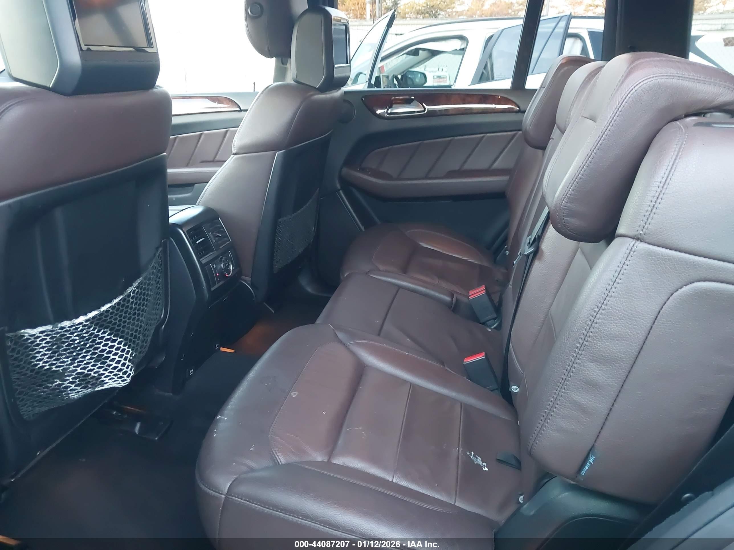MERCEDES-BENZ GL image 8