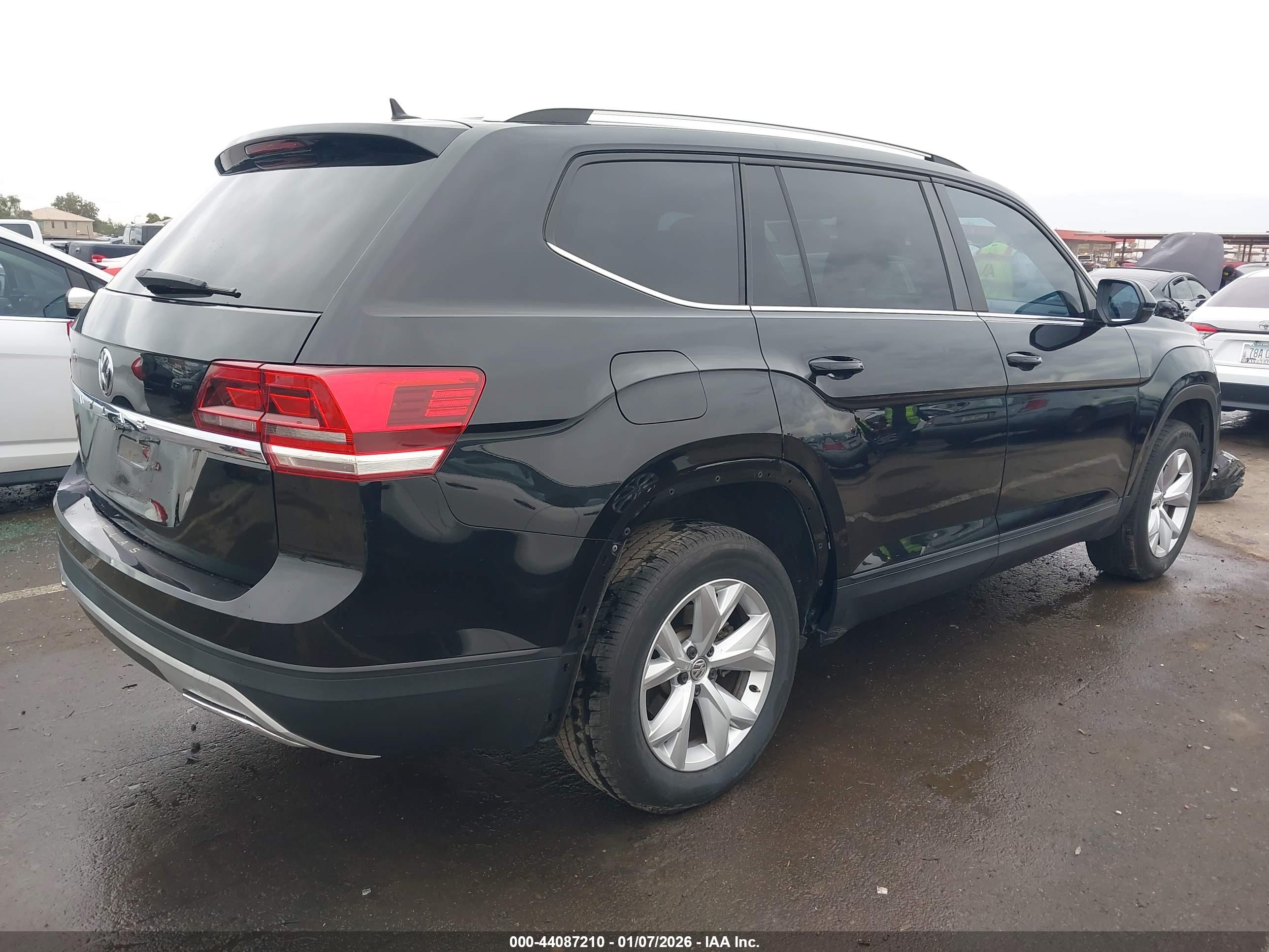 VOLKSWAGEN ATLAS image 4
