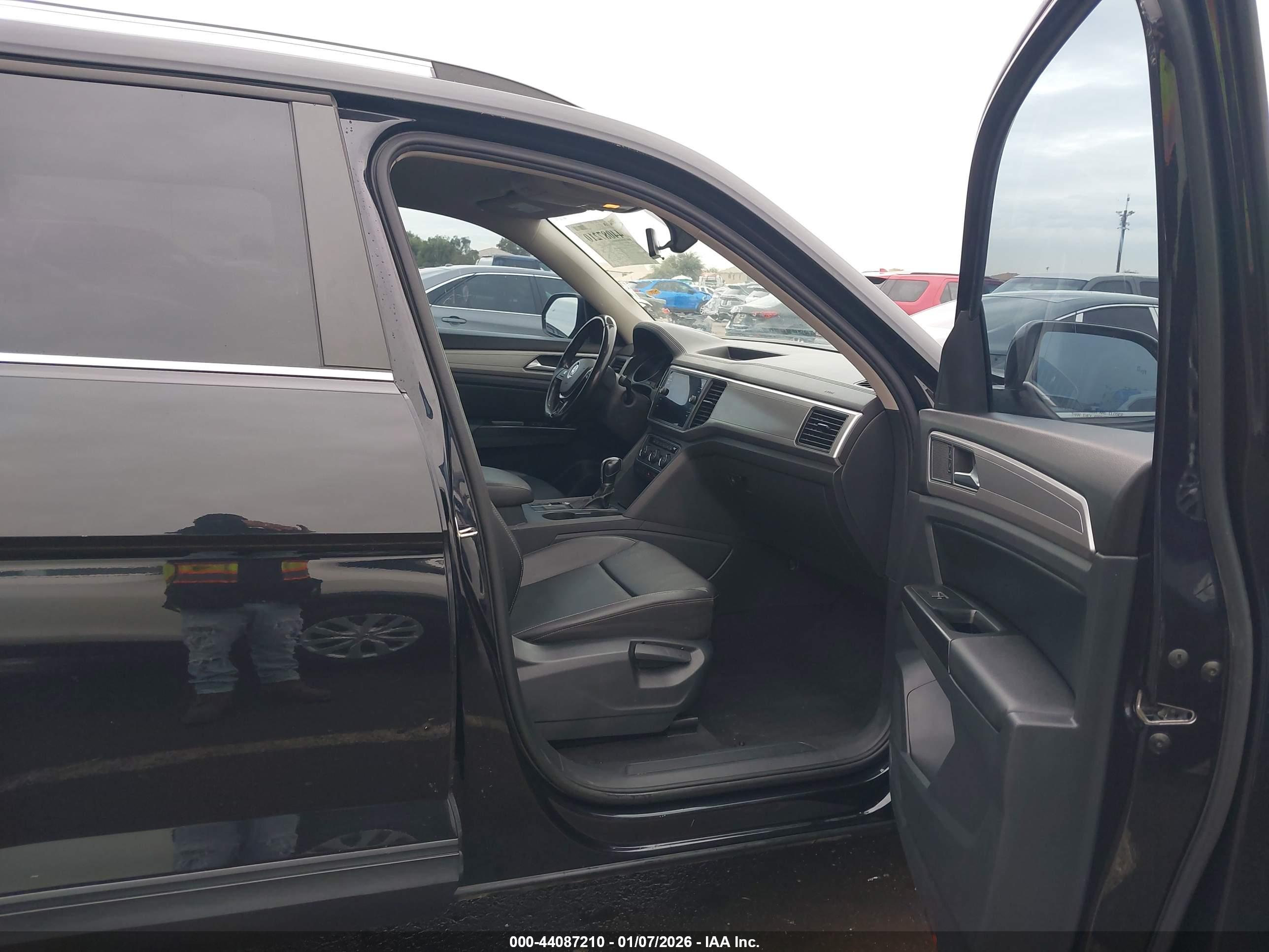 VOLKSWAGEN ATLAS image 5