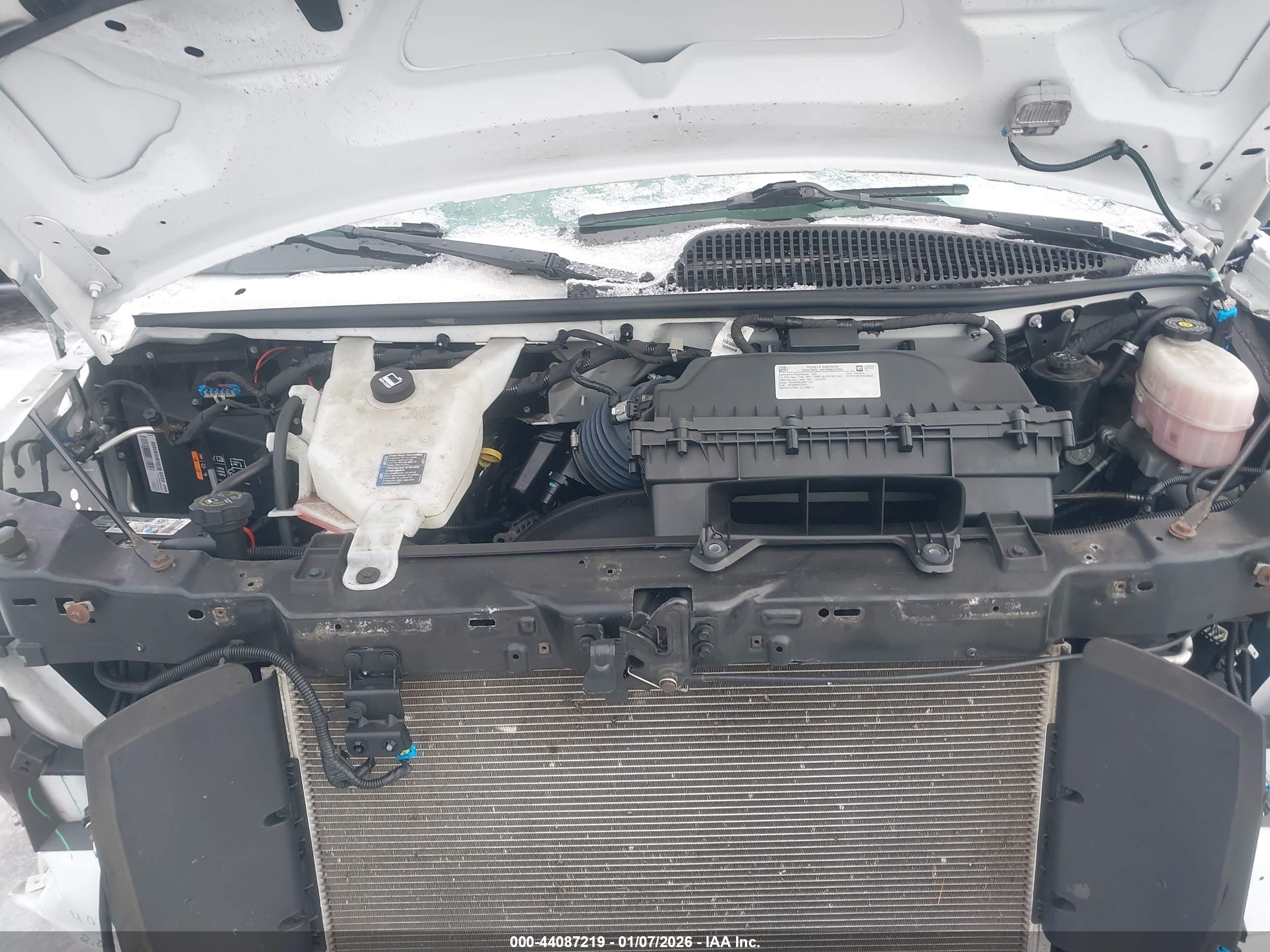 GMC SAVANA image 10
