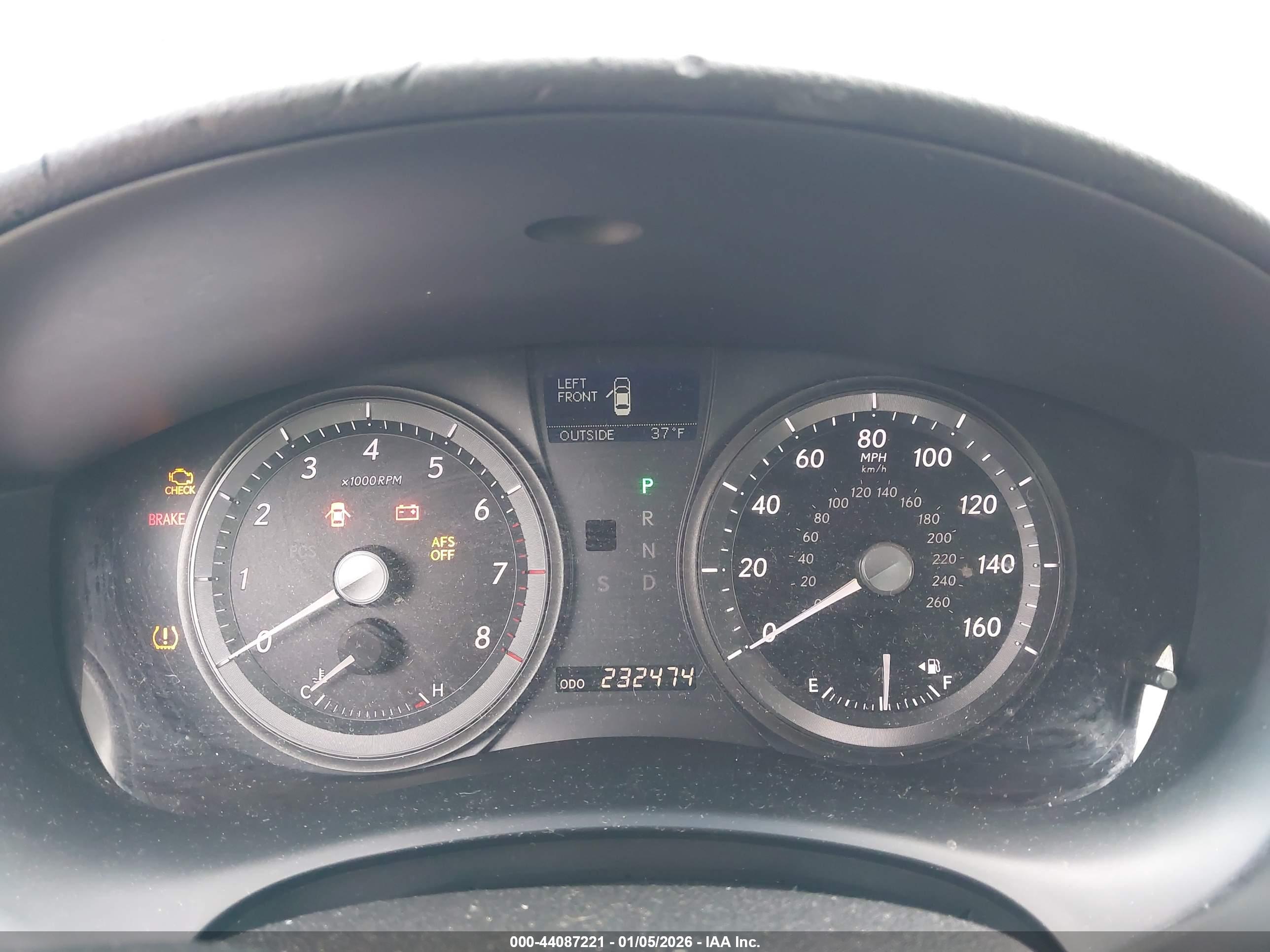 LEXUS ES image 7